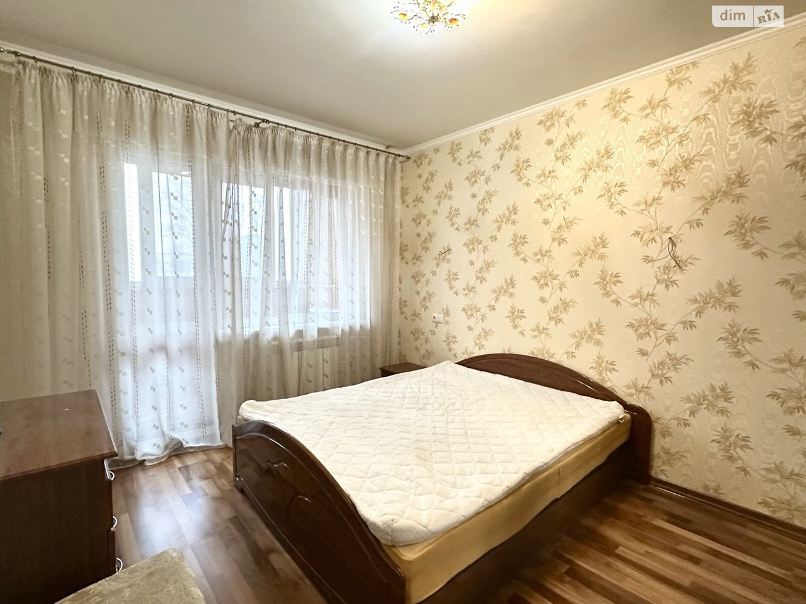 трикімнатна квартира в Києві, район Виноградар, на просп. Гонгадзе Георгія 20Б в довготривалу оренду помісячно фото 1 трикімнатна квартира в Києві, район Виноградар, на просп. Гонгадзе Георгія 20Б в довготривалу оренду помісячно фото 1