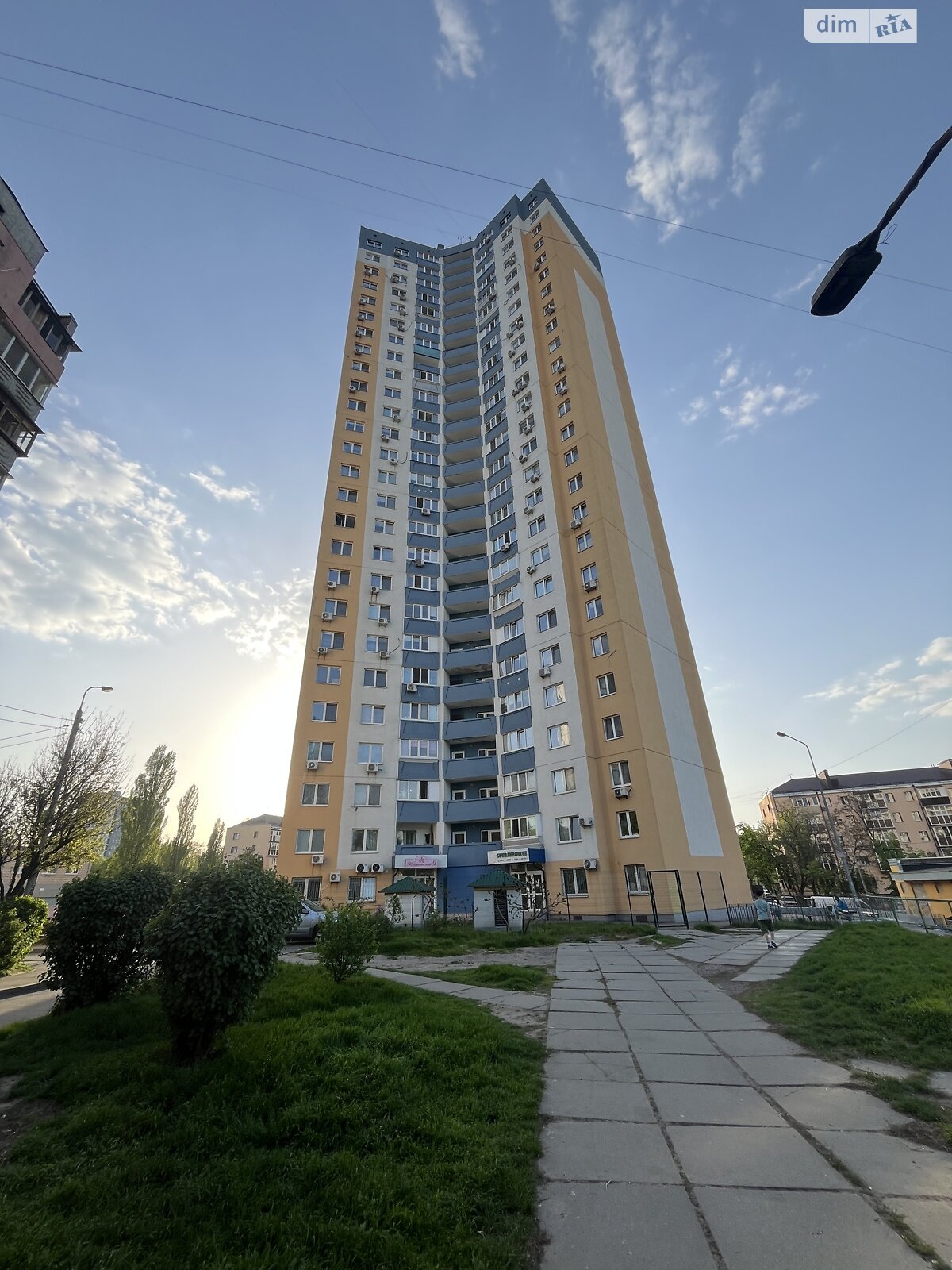однокімнатна квартира в Києві, район Виноградар, на вул. Межова 23Б в довготривалу оренду помісячно фото 1 однокімнатна квартира в Києві, район Виноградар, на вул. Межова 23Б в довготривалу оренду помісячно фото 1