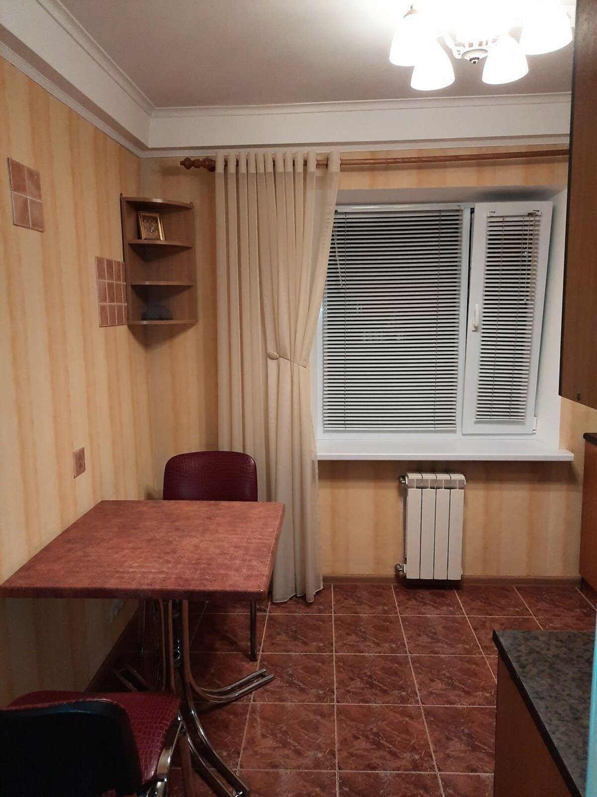 однокімнатна квартира в Києві, район Виноградар, на вул. Світлицького 23Б в довготривалу оренду помісячно фото 1 однокімнатна квартира в Києві, район Виноградар, на вул. Світлицького 23Б в довготривалу оренду помісячно фото 1