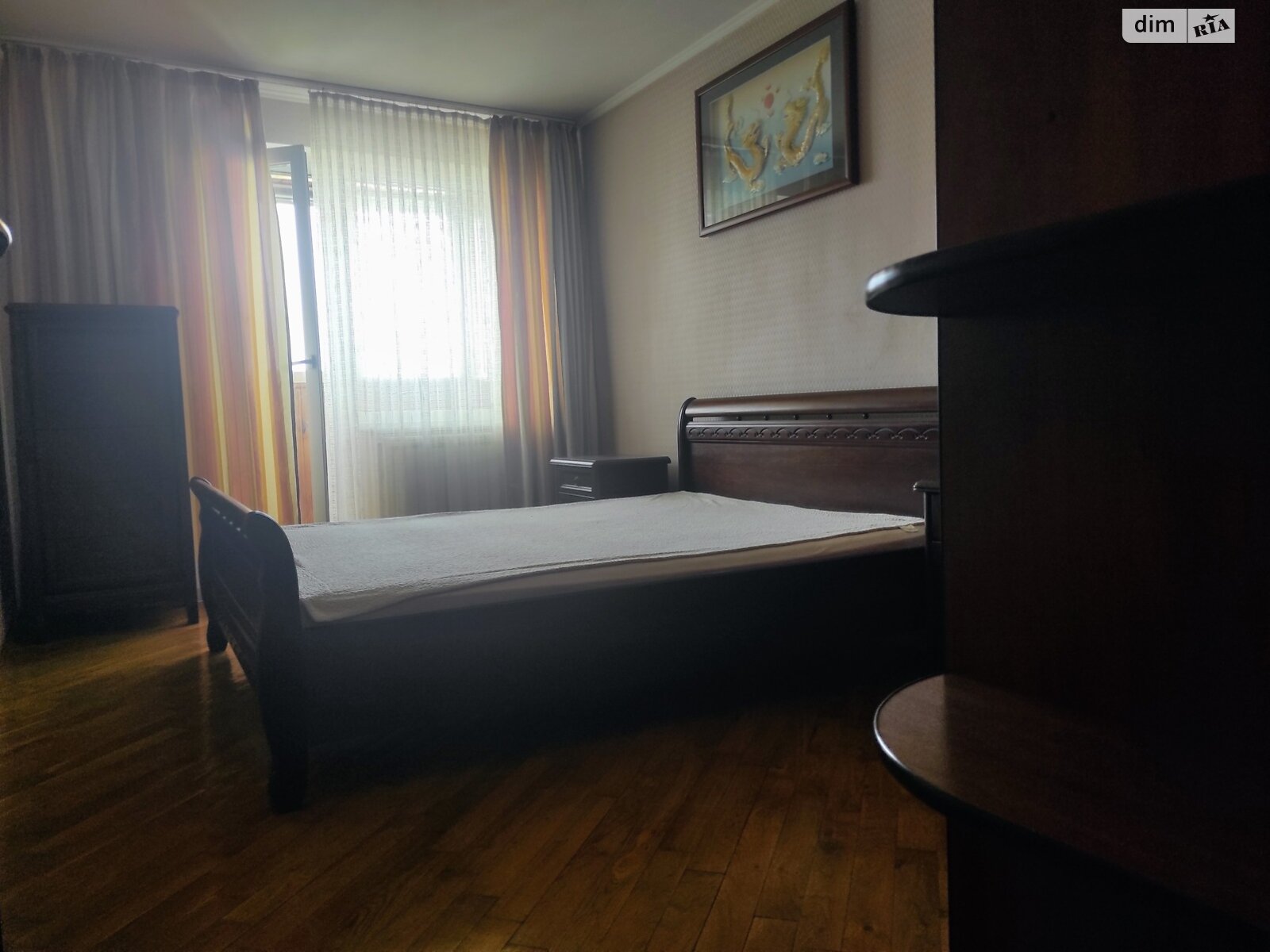 трикімнатна квартира в Києві, район Виноградар, на просп. Свободи 30А в довготривалу оренду помісячно фото 1 трикімнатна квартира в Києві, район Виноградар, на просп. Свободи 30А в довготривалу оренду помісячно фото 1
