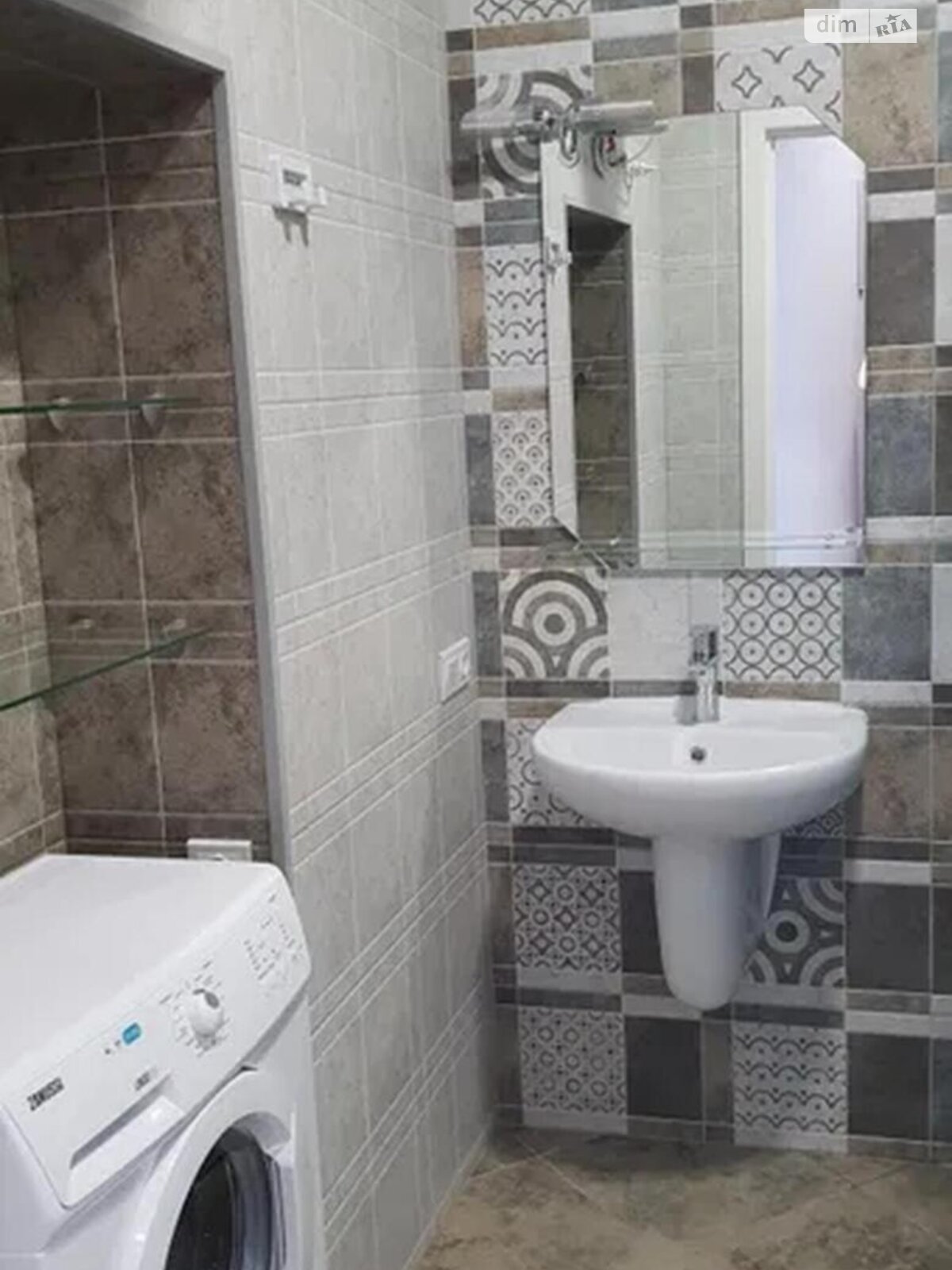 однокімнатна квартира в Києві, район Виноградар, на вул. Світлицького 35 в довготривалу оренду помісячно фото 1 однокімнатна квартира в Києві, район Виноградар, на вул. Світлицького 35 в довготривалу оренду помісячно фото 1