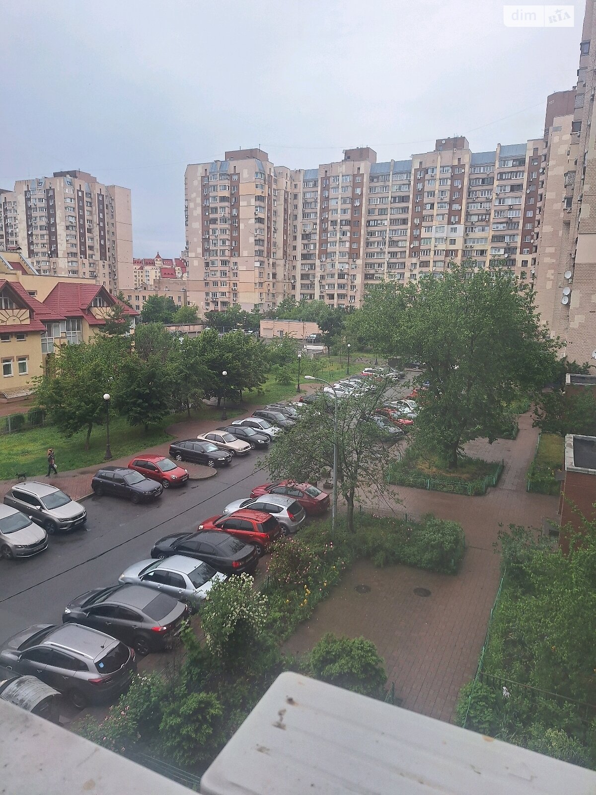 трехкомнатная квартира в Киеве, на просп. Владимира Ивасюка 20А в аренду на долгий срок помесячно фото 1 трехкомнатная квартира в Киеве, на просп. Владимира Ивасюка 20А в аренду на долгий срок помесячно фото 1