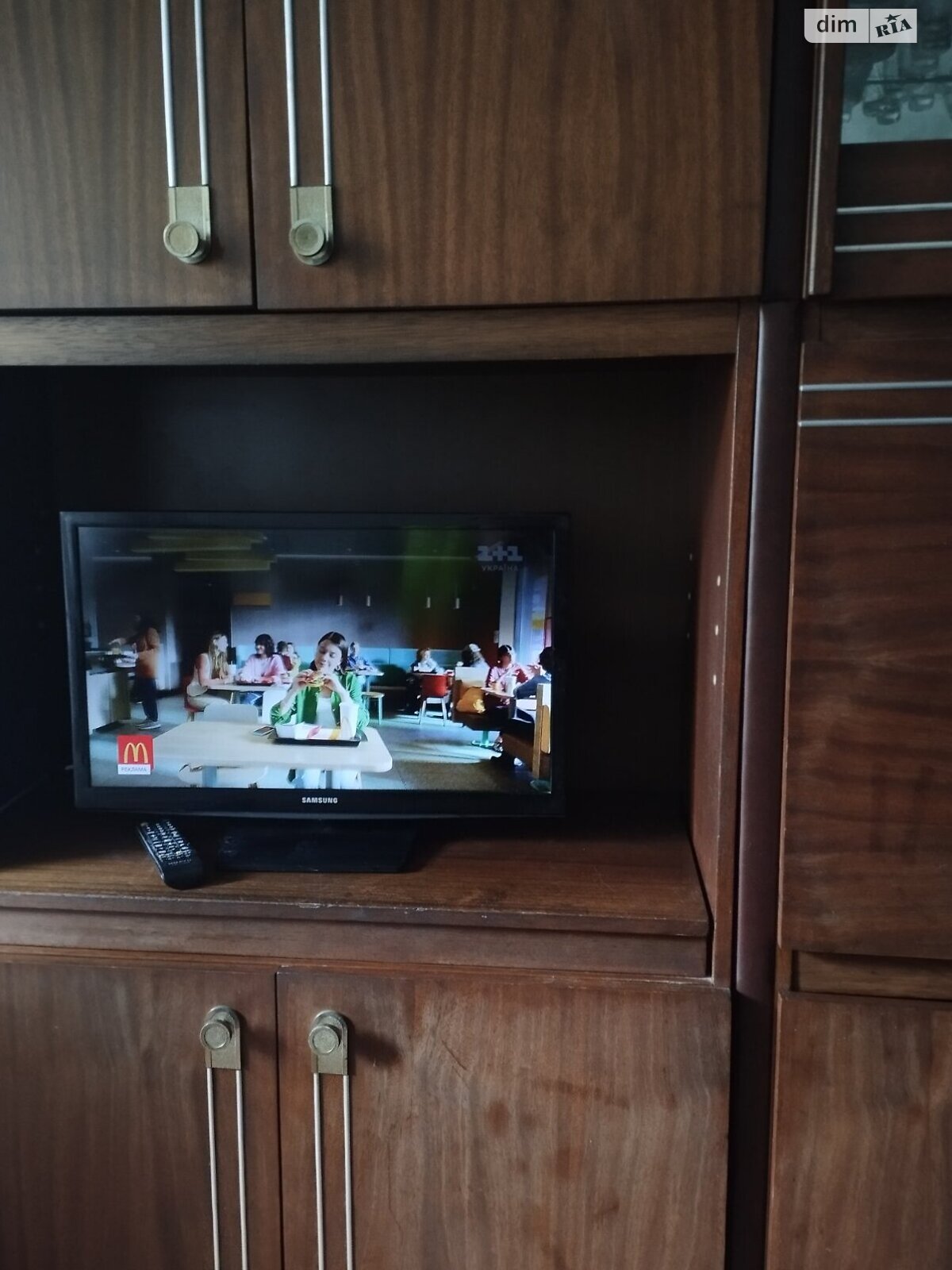 двухкомнатная квартира в Киеве, район Воскресенка, на ул. Евстафия Дашкевича 5Б в аренду на долгий срок помесячно фото 1