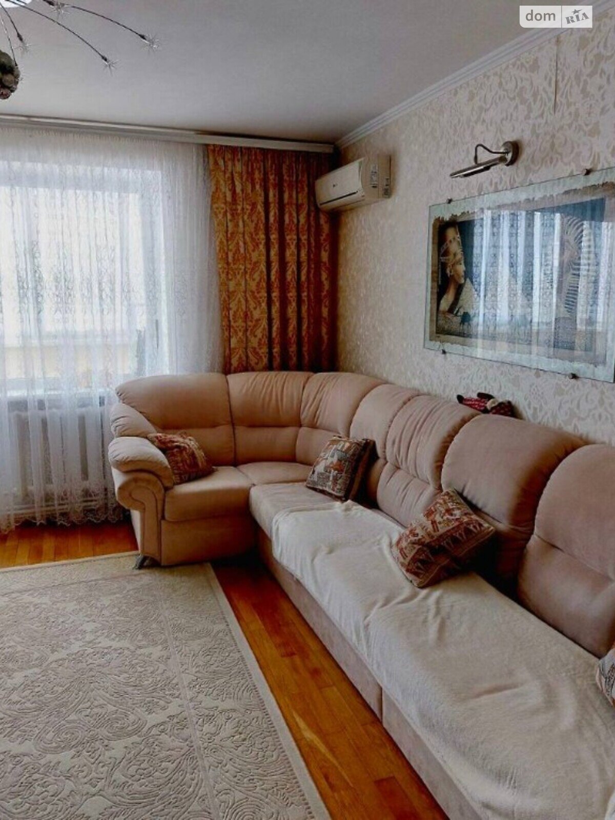 двухкомнатная квартира с мебелью в Киеве, район Воскресенка, на ул. Кургановская в аренду на долгий срок помесячно фото 1