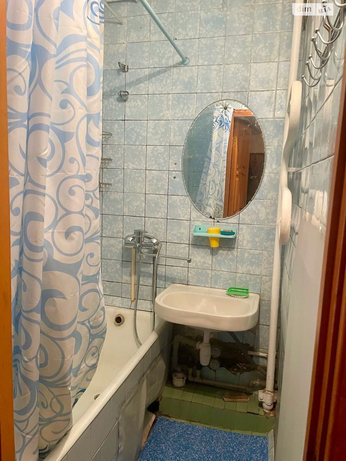 трикімнатна квартира в Києві, район Воскресенка, на вул. Миколи Кибальчича 3Б в довготривалу оренду помісячно фото 1 трикімнатна квартира в Києві, район Воскресенка, на вул. Миколи Кибальчича 3Б в довготривалу оренду помісячно фото 1