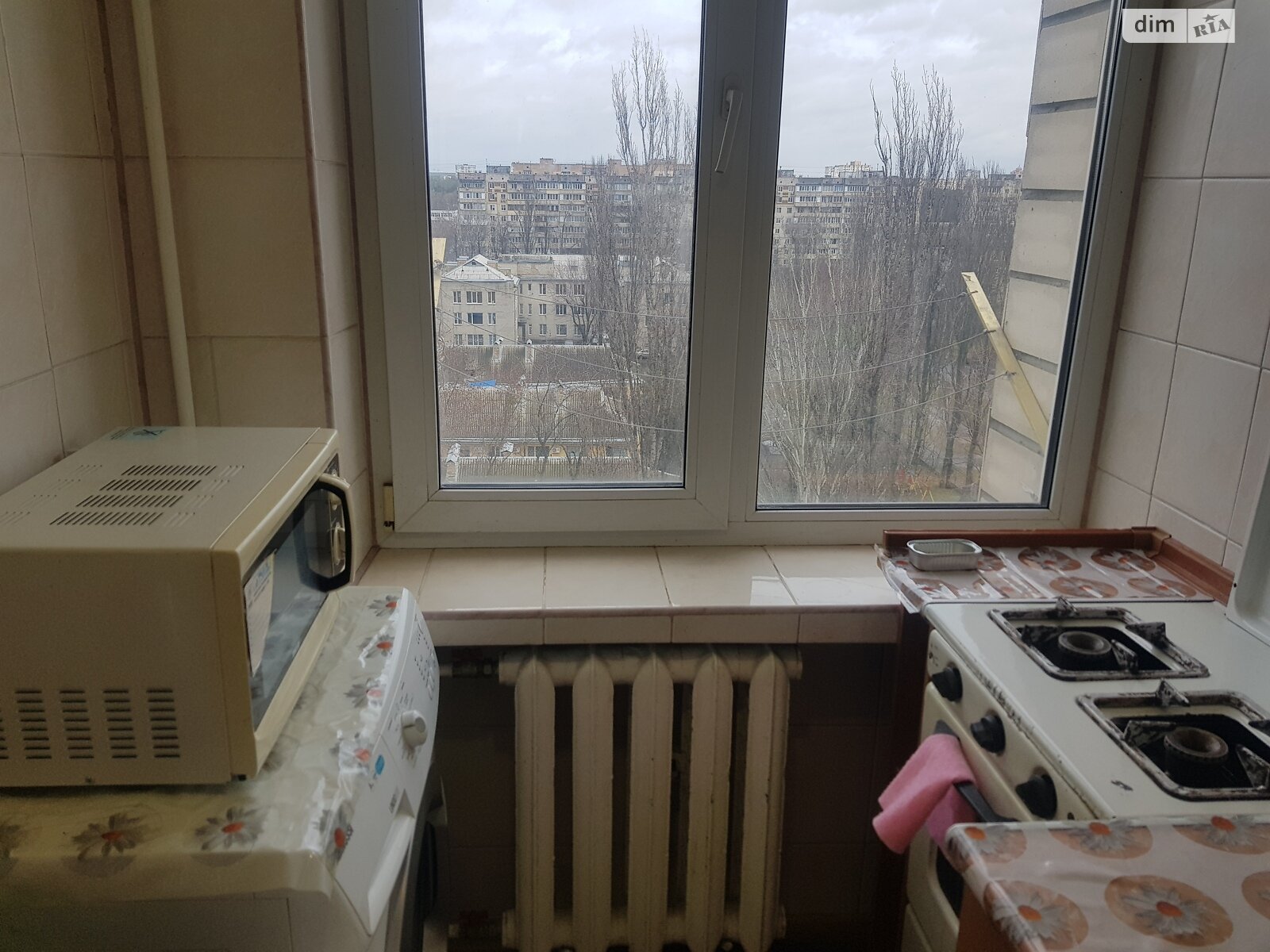 однокімнатна квартира в Києві, район Воскресенка, на вул. Чорних Запорожців 15Б в довготривалу оренду помісячно фото 1 однокімнатна квартира в Києві, район Воскресенка, на вул. Чорних Запорожців 15Б в довготривалу оренду помісячно фото 1