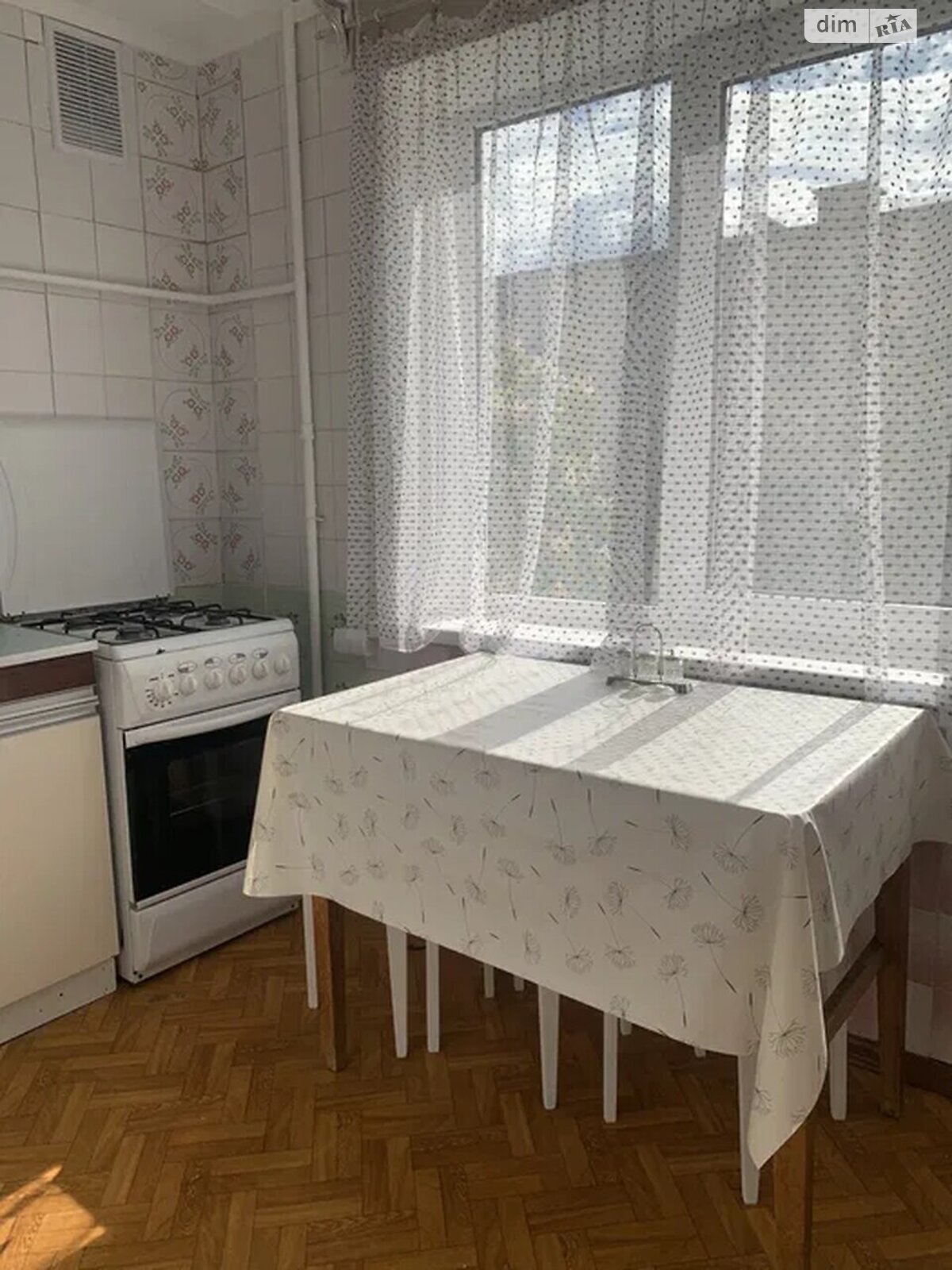двокімнатна квартира в Києві, район Воскресенка, на просп. Воскресенський 16Г в довготривалу оренду помісячно фото 1 двокімнатна квартира в Києві, район Воскресенка, на просп. Воскресенський 16Г в довготривалу оренду помісячно фото 1