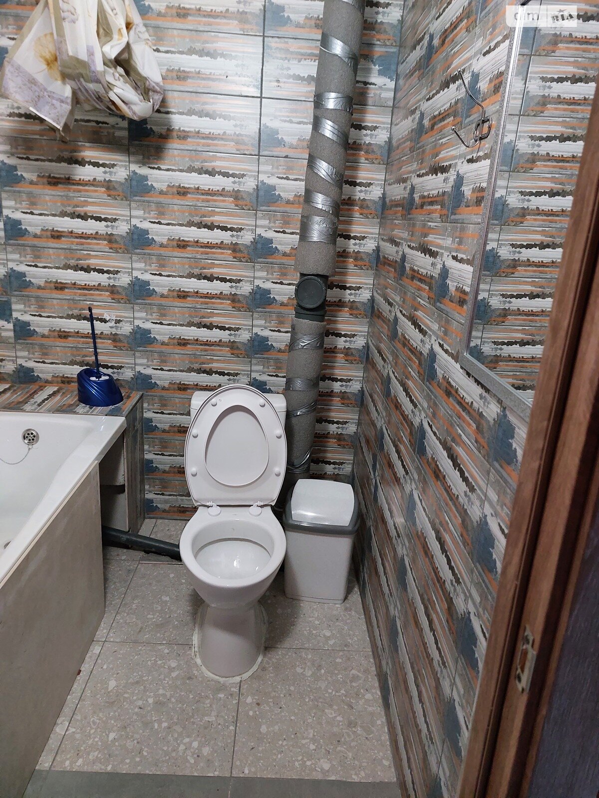 однокімнатна квартира в Києві, район Воскресенські сади, на вул. Піщана 38, кв. 5 в довготривалу оренду помісячно фото 1