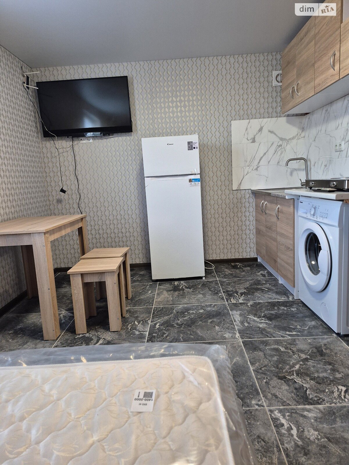 однокомнатная квартира в Киеве, район Воскресные сады, на ул. Песчаная 38 в аренду на долгий срок помесячно фото 1