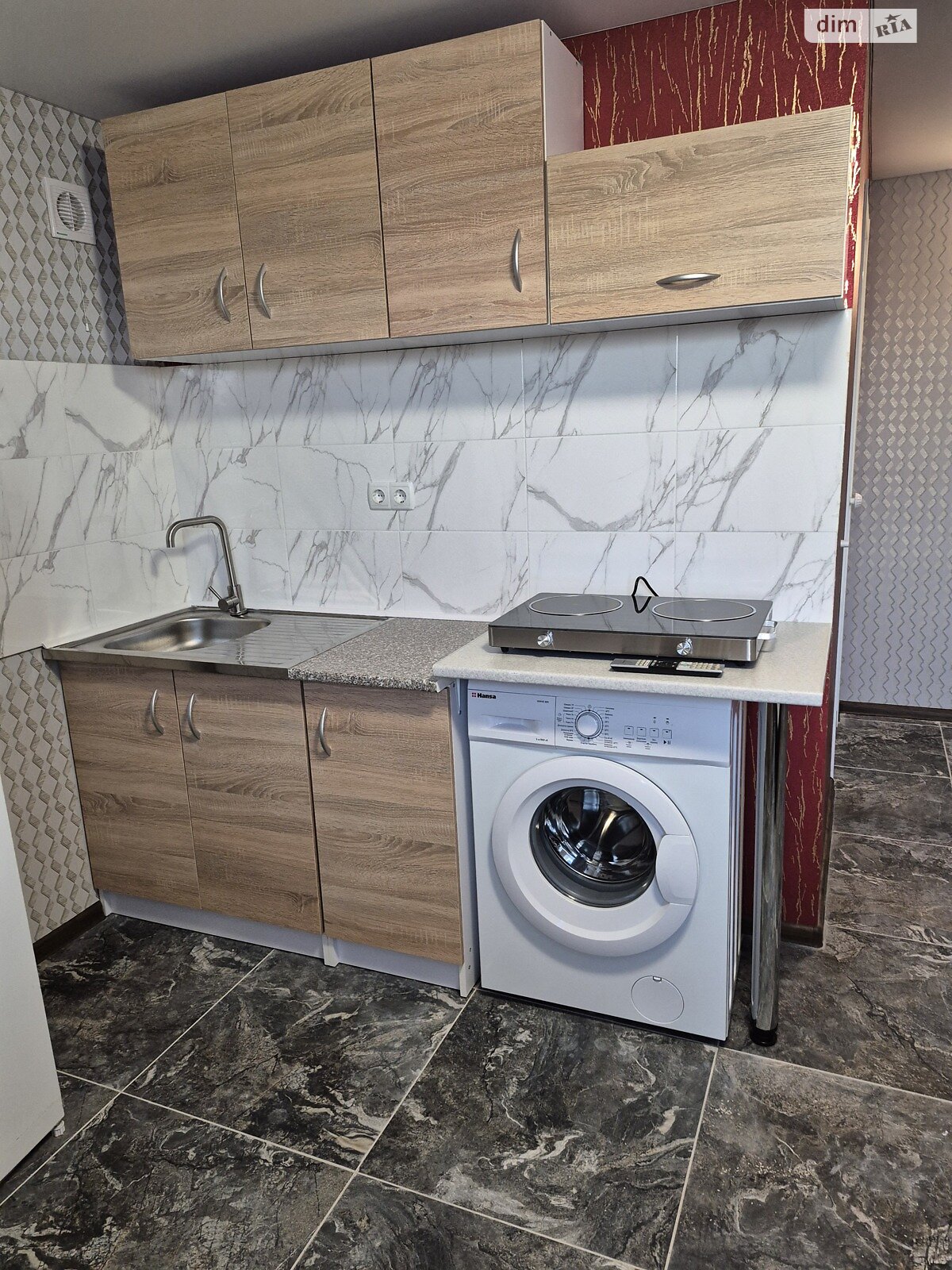 однокомнатная квартира в Киеве, район Воскресные сады, на ул. Песчаная 38 в аренду на долгий срок помесячно фото 1