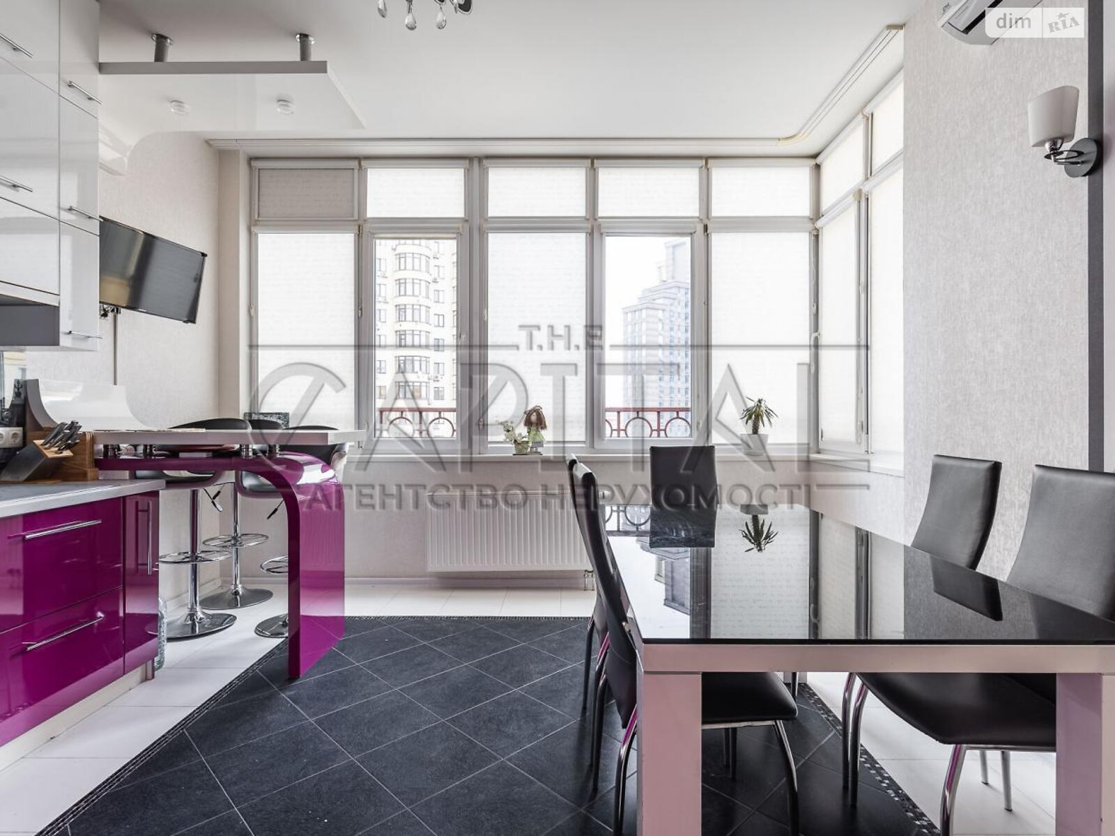 трехкомнатная квартира в Киеве, район Шевченковский, на ул. Вячеслава Черновола 29А в аренду на долгий срок помесячно фото 1 трехкомнатная квартира в Киеве, район Шевченковский, на ул. Вячеслава Черновола 29А в аренду на долгий срок помесячно фото 1