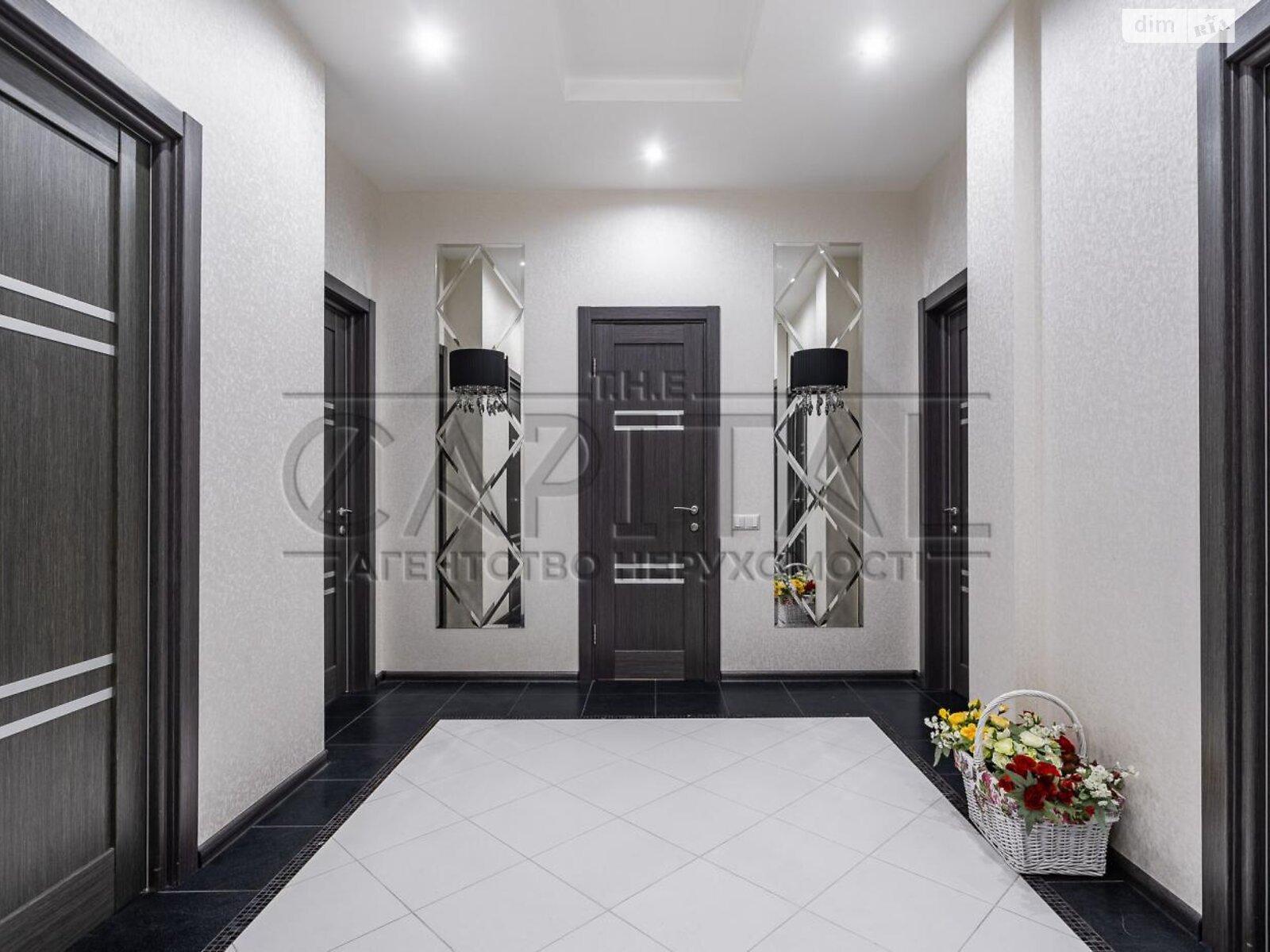 трехкомнатная квартира в Киеве, район Шевченковский, на ул. Вячеслава Черновола 29А в аренду на долгий срок помесячно фото 1 трехкомнатная квартира в Киеве, район Шевченковский, на ул. Вячеслава Черновола 29А в аренду на долгий срок помесячно фото 1