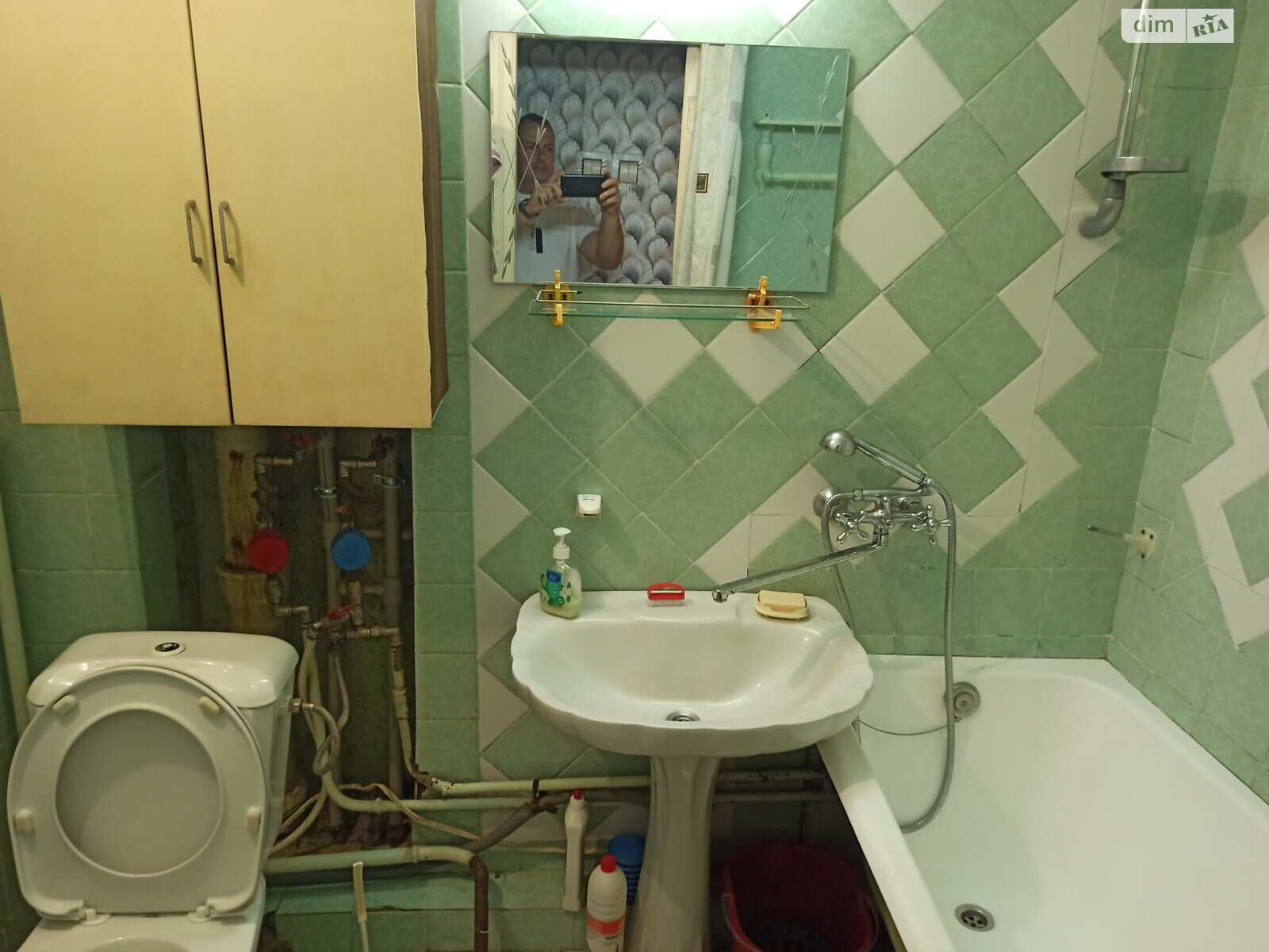трехкомнатная квартира в Киеве, район Вышгородский Массив, на ул. Александра Попова 8 в аренду на долгий срок помесячно фото 1 трехкомнатная квартира в Киеве, район Вышгородский Массив, на ул. Александра Попова 8 в аренду на долгий срок помесячно фото 1