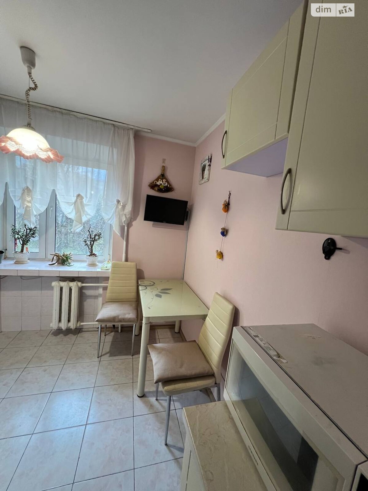 двокімнатна квартира в Києві, район Вишгородський Масив, на вул. Автозаводська 11 в довготривалу оренду помісячно фото 1