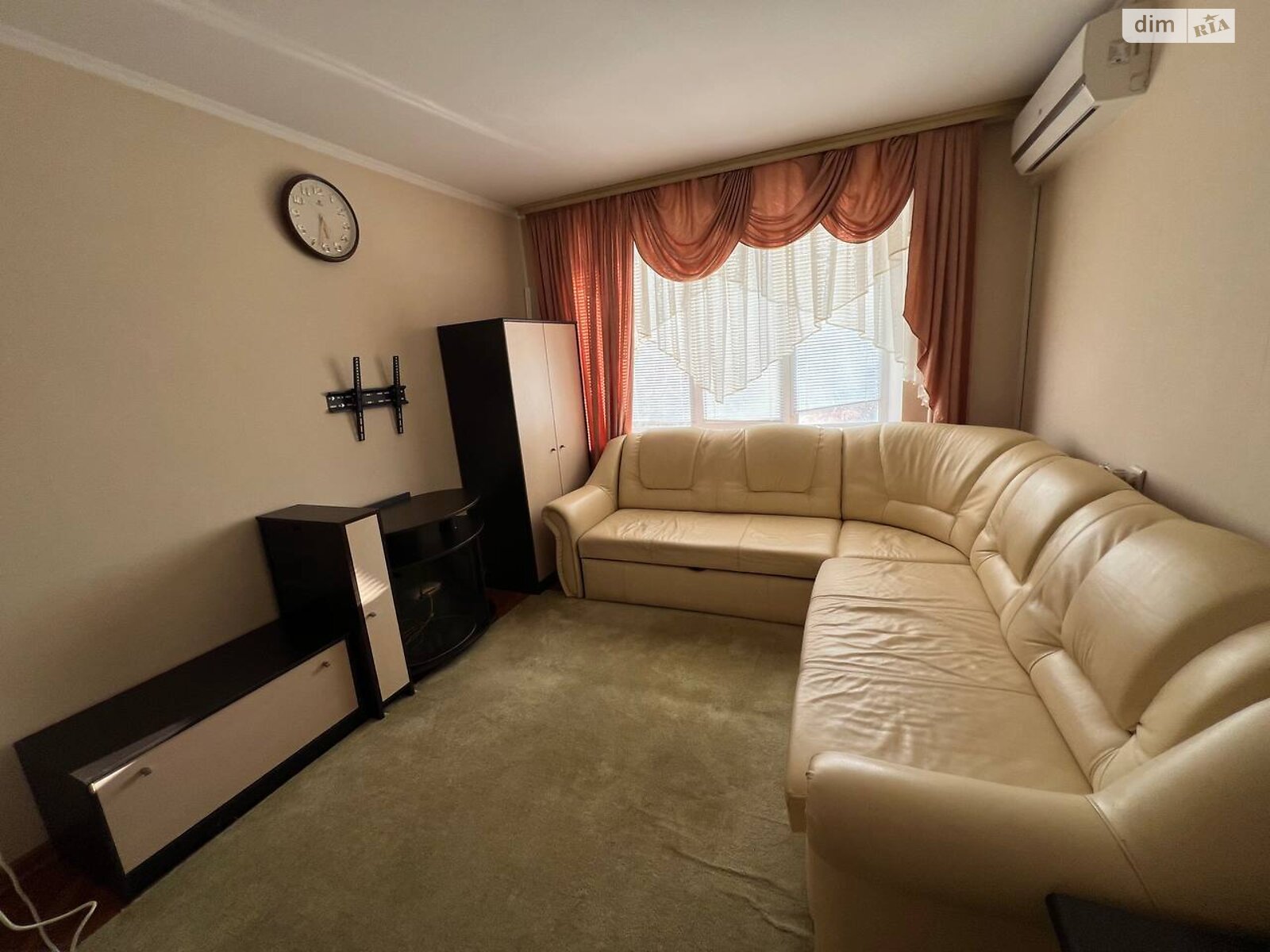 двокімнатна квартира в Києві, район Вишгородський Масив, на вул. Автозаводська 11 в довготривалу оренду помісячно фото 1