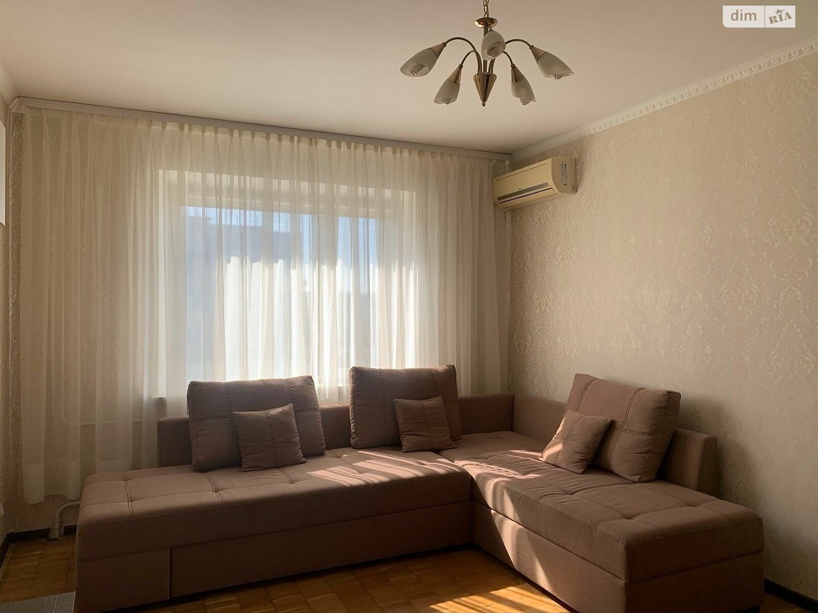 двокімнатна квартира в Києві, район Вишгородський Масив, на вул. Автозаводська 81 в довготривалу оренду помісячно фото 1 двокімнатна квартира в Києві, район Вишгородський Масив, на вул. Автозаводська 81 в довготривалу оренду помісячно фото 1