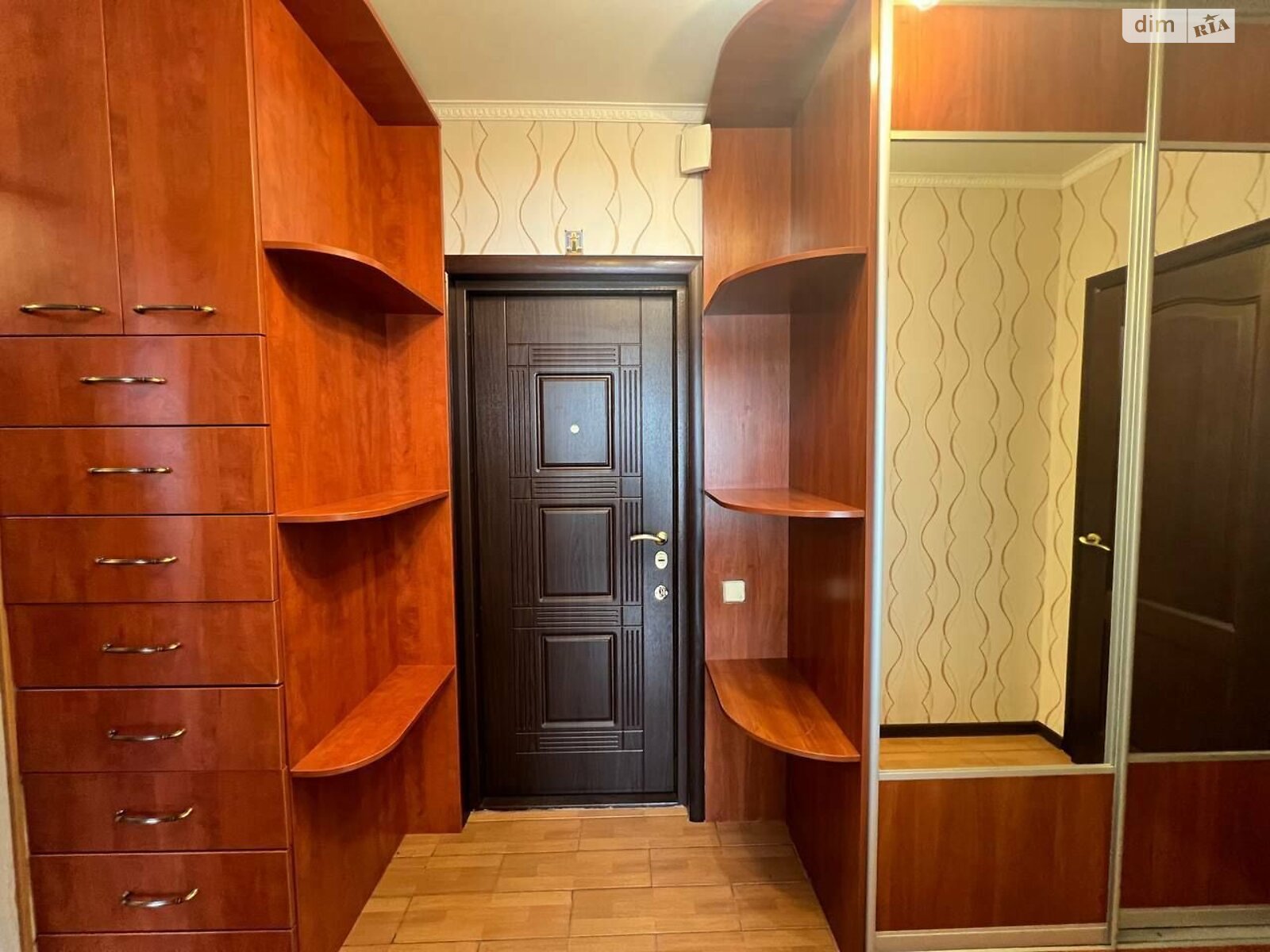 двокімнатна квартира в Києві, район Вишгородський Масив, на вул. Автозаводська 81 в довготривалу оренду помісячно фото 1 двокімнатна квартира в Києві, район Вишгородський Масив, на вул. Автозаводська 81 в довготривалу оренду помісячно фото 1