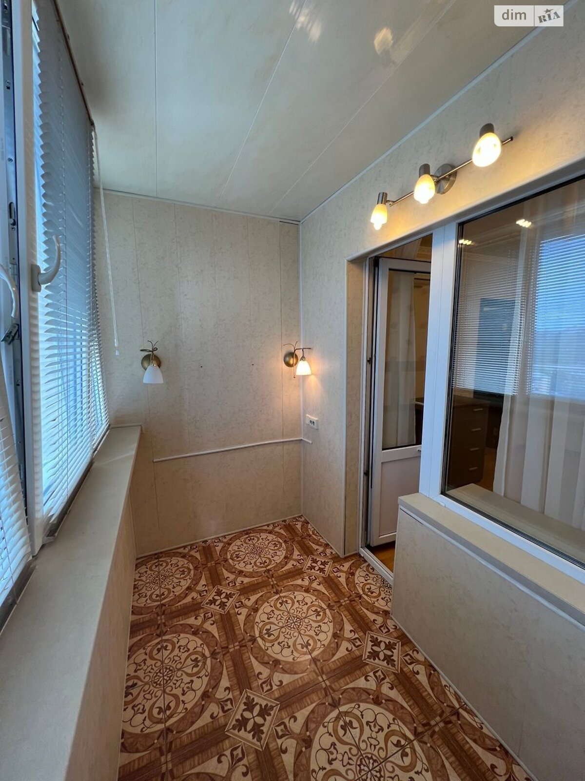 двокімнатна квартира в Києві, район Вишгородський Масив, на вул. Автозаводська 81 в довготривалу оренду помісячно фото 1 двокімнатна квартира в Києві, район Вишгородський Масив, на вул. Автозаводська 81 в довготривалу оренду помісячно фото 1