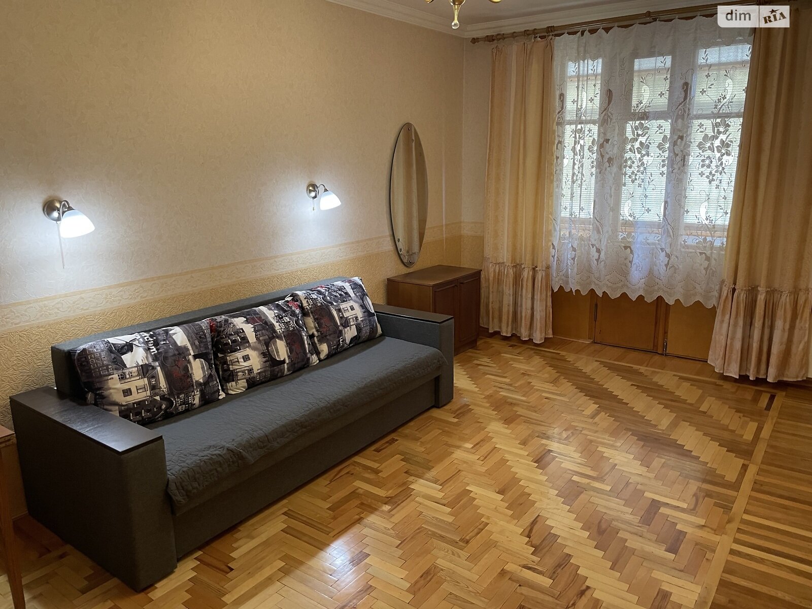 трикімнатна квартира з ремонтом в Києві, район Оболонський, на вул. Автозаводська 27В в довготривалу оренду помісячно фото 1 трикімнатна квартира з ремонтом в Києві, район Оболонський, на вул. Автозаводська 27В в довготривалу оренду помісячно фото 1