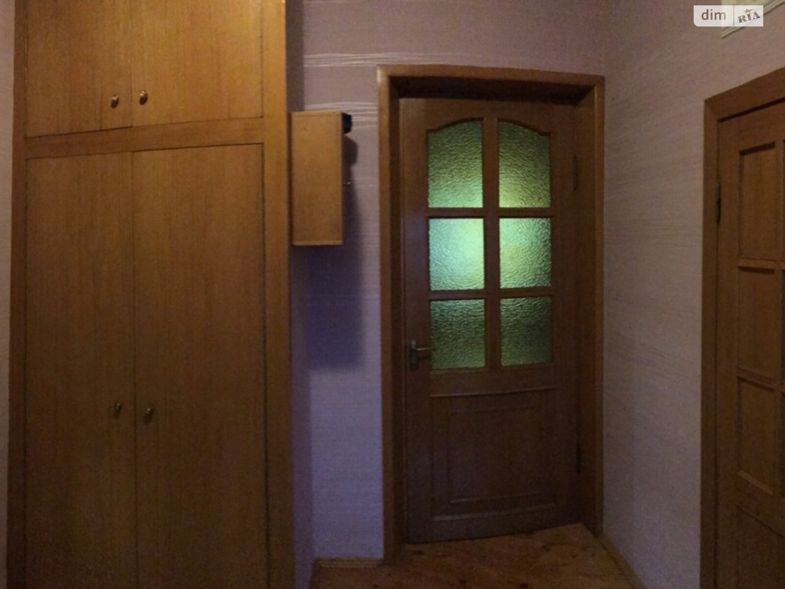 трикімнатна квартира з ремонтом в Києві, район Оболонський, на вул. Автозаводська 27В в довготривалу оренду помісячно фото 1 трикімнатна квартира з ремонтом в Києві, район Оболонський, на вул. Автозаводська 27В в довготривалу оренду помісячно фото 1