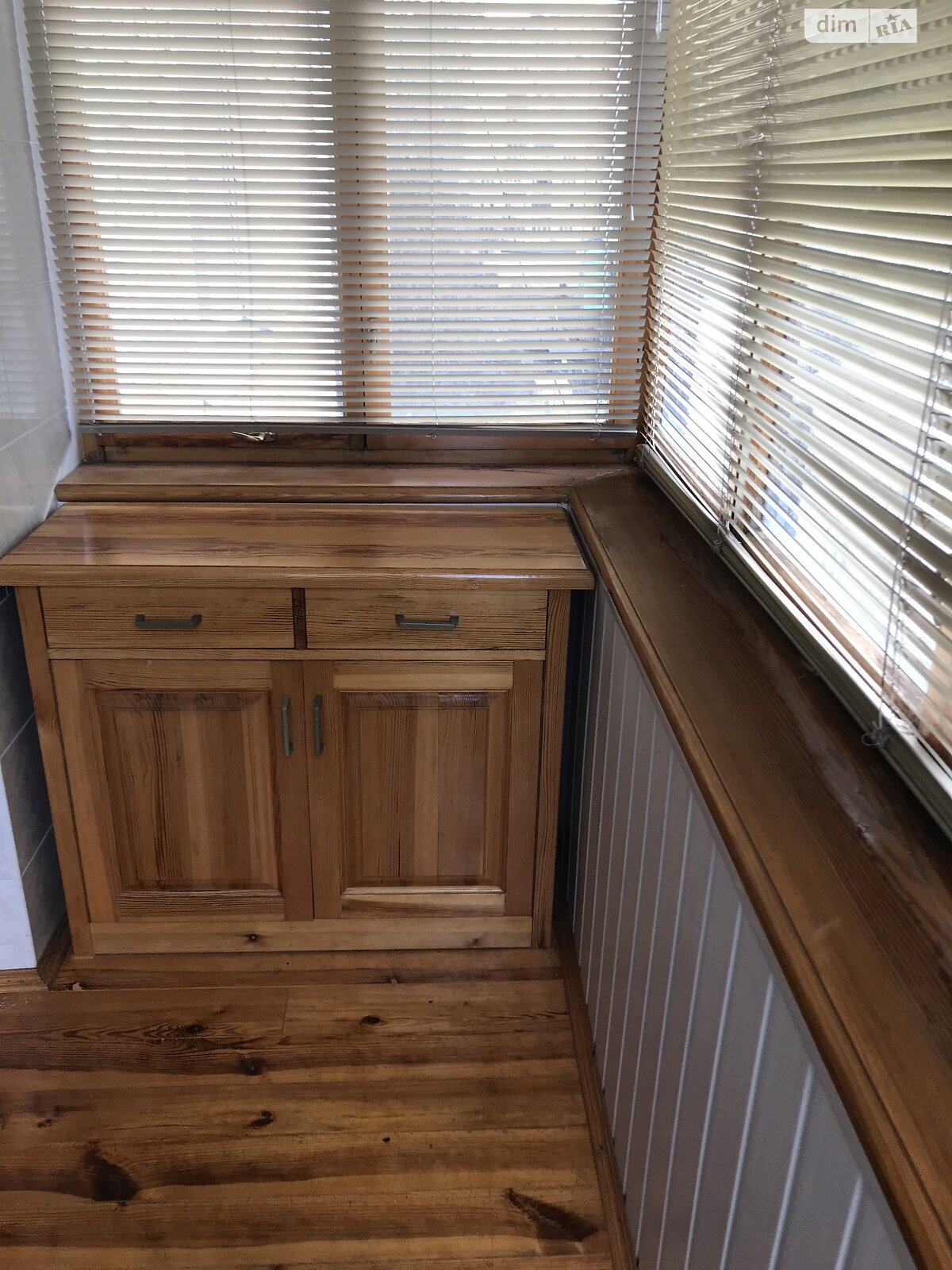 трикімнатна квартира з ремонтом в Києві, район Оболонський, на вул. Автозаводська 27В в довготривалу оренду помісячно фото 1 трикімнатна квартира з ремонтом в Києві, район Оболонський, на вул. Автозаводська 27В в довготривалу оренду помісячно фото 1