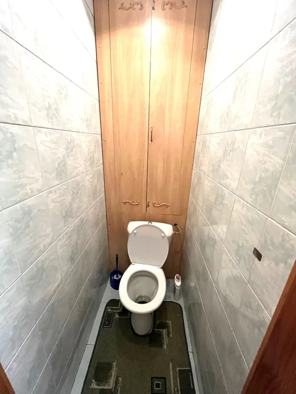 трикімнатна квартира в Києві, район Вишгородський Масив, на вул. Казанська 18 в довготривалу оренду помісячно фото 1 трикімнатна квартира в Києві, район Вишгородський Масив, на вул. Казанська 18 в довготривалу оренду помісячно фото 1