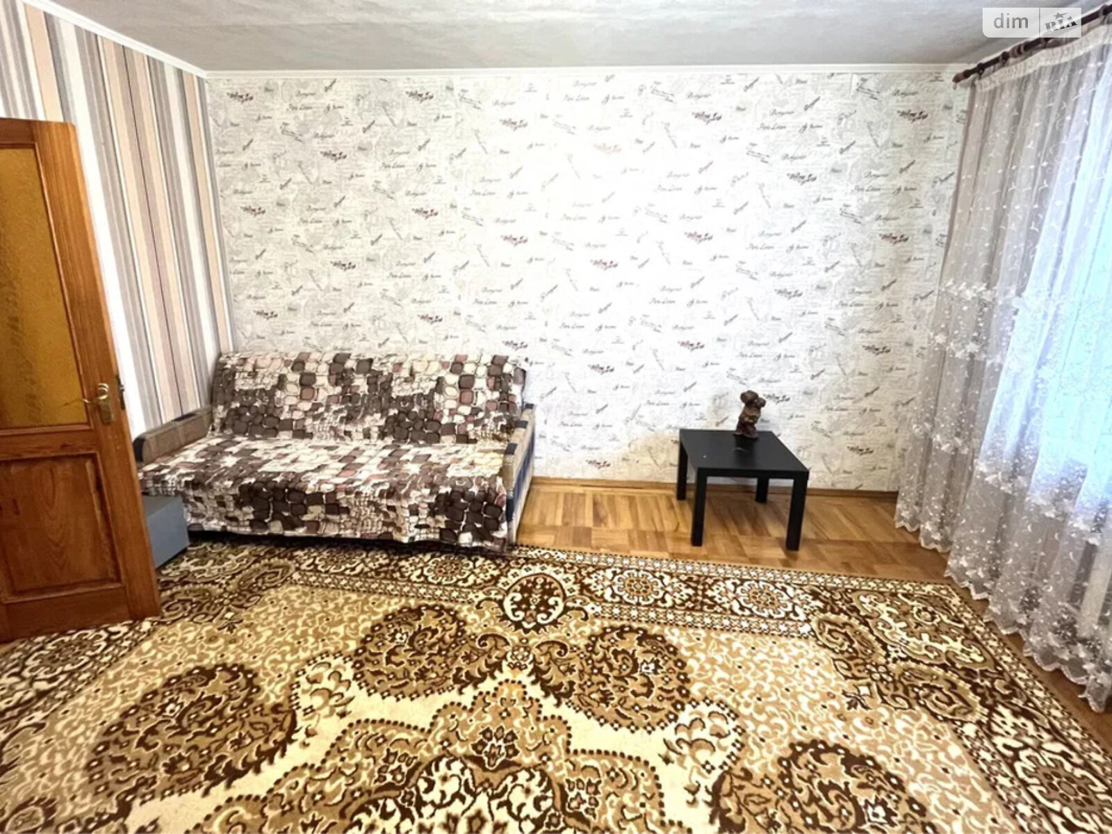 трикімнатна квартира в Києві, район Вишгородський Масив, на вул. Казанська 18 в довготривалу оренду помісячно фото 1 трикімнатна квартира в Києві, район Вишгородський Масив, на вул. Казанська 18 в довготривалу оренду помісячно фото 1