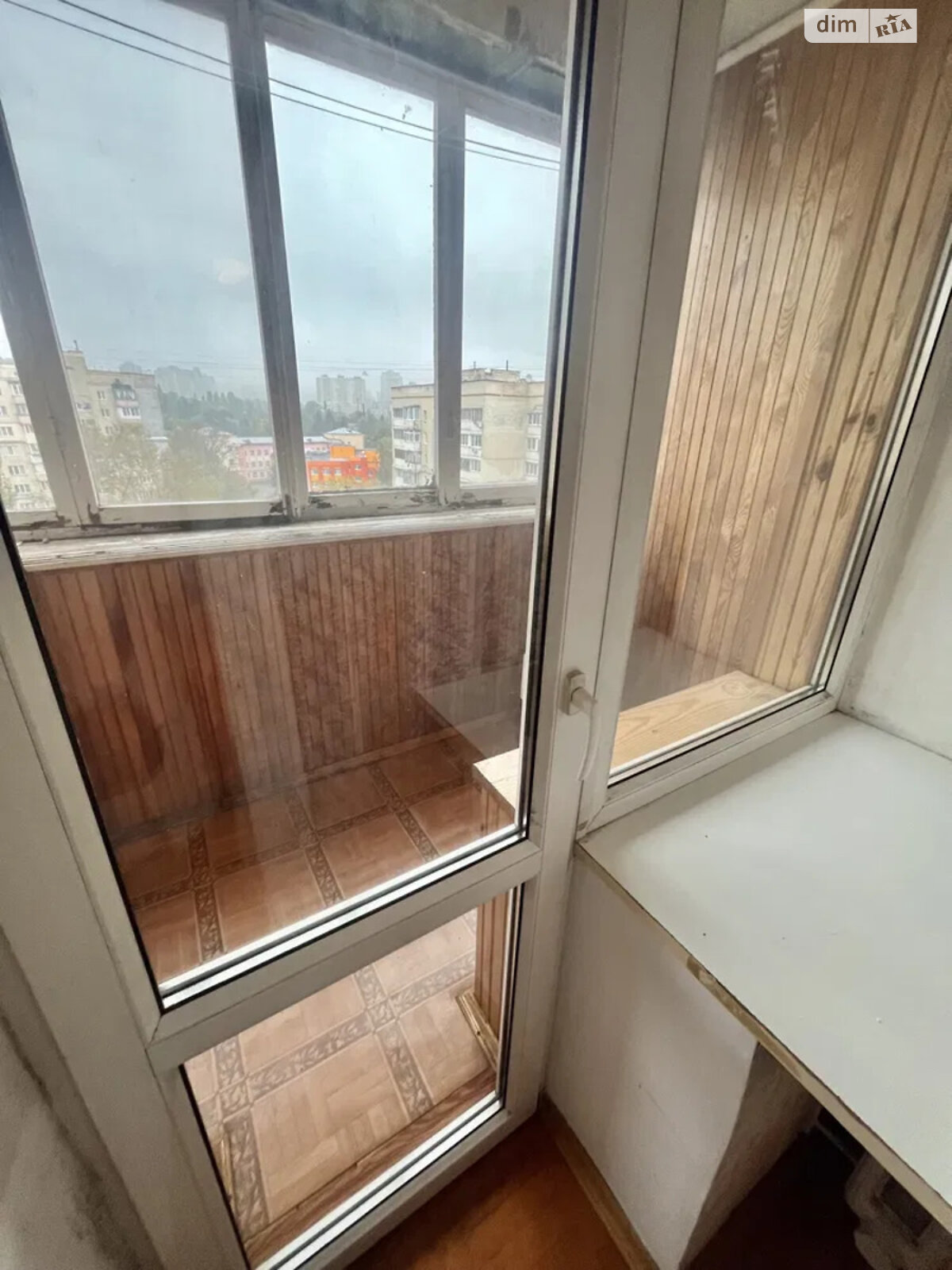 трикімнатна квартира в Києві, район Вишгородський Масив, на вул. Казанська 18 в довготривалу оренду помісячно фото 1 трикімнатна квартира в Києві, район Вишгородський Масив, на вул. Казанська 18 в довготривалу оренду помісячно фото 1