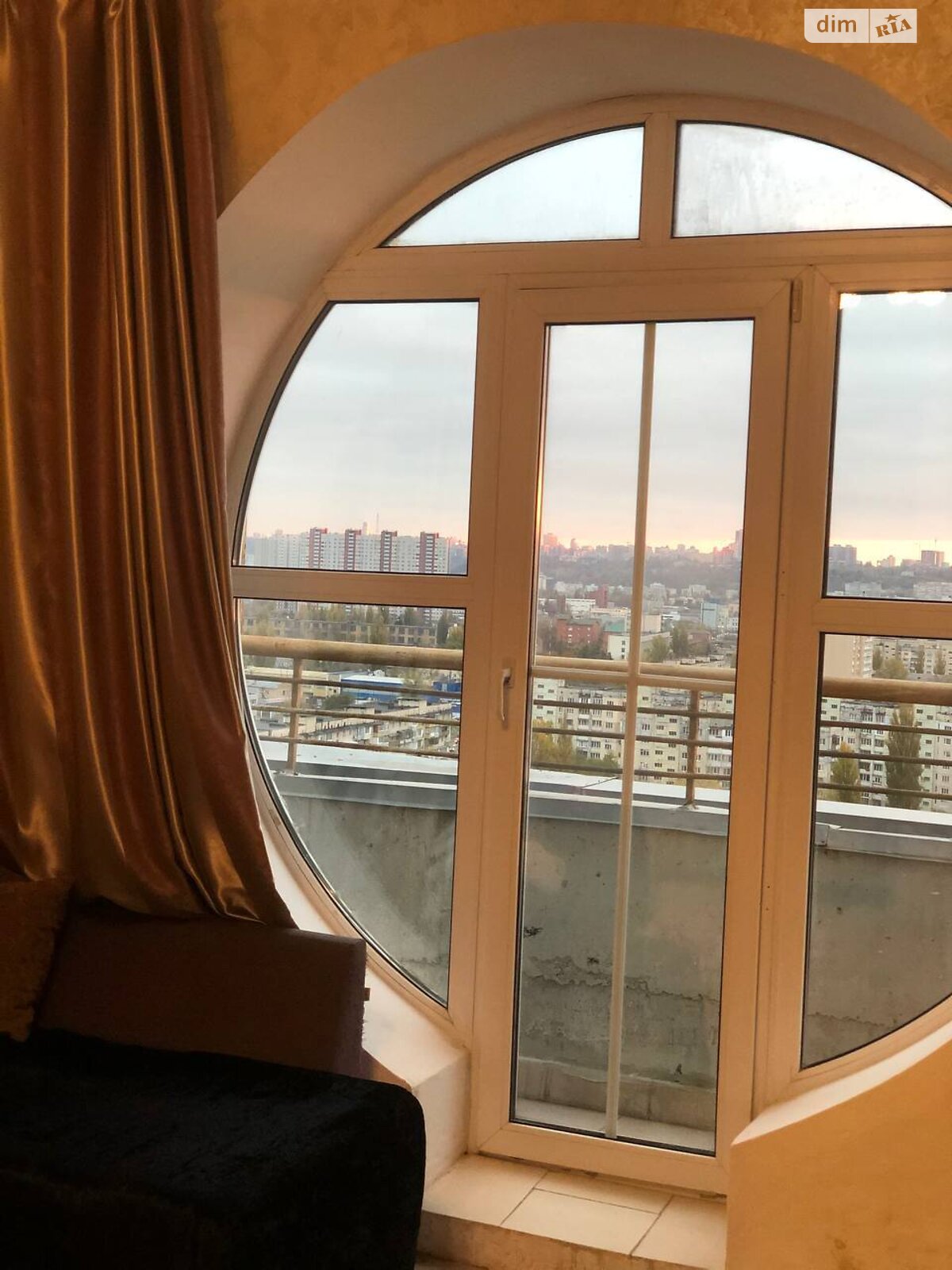 однокомнатная квартира в Киеве, район Вышгородский Массив, на ул. Макеевская 8 в аренду на долгий срок помесячно фото 1 однокомнатная квартира в Киеве, район Вышгородский Массив, на ул. Макеевская 8 в аренду на долгий срок помесячно фото 1