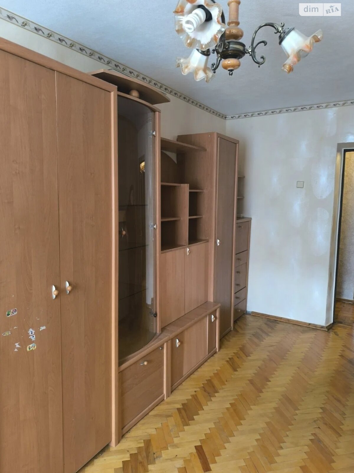 трехкомнатная квартира в Киеве, район Вышгородский Массив, на ул. Вышгородская 46Б в аренду на долгий срок помесячно фото 1 трехкомнатная квартира в Киеве, район Вышгородский Массив, на ул. Вышгородская 46Б в аренду на долгий срок помесячно фото 1