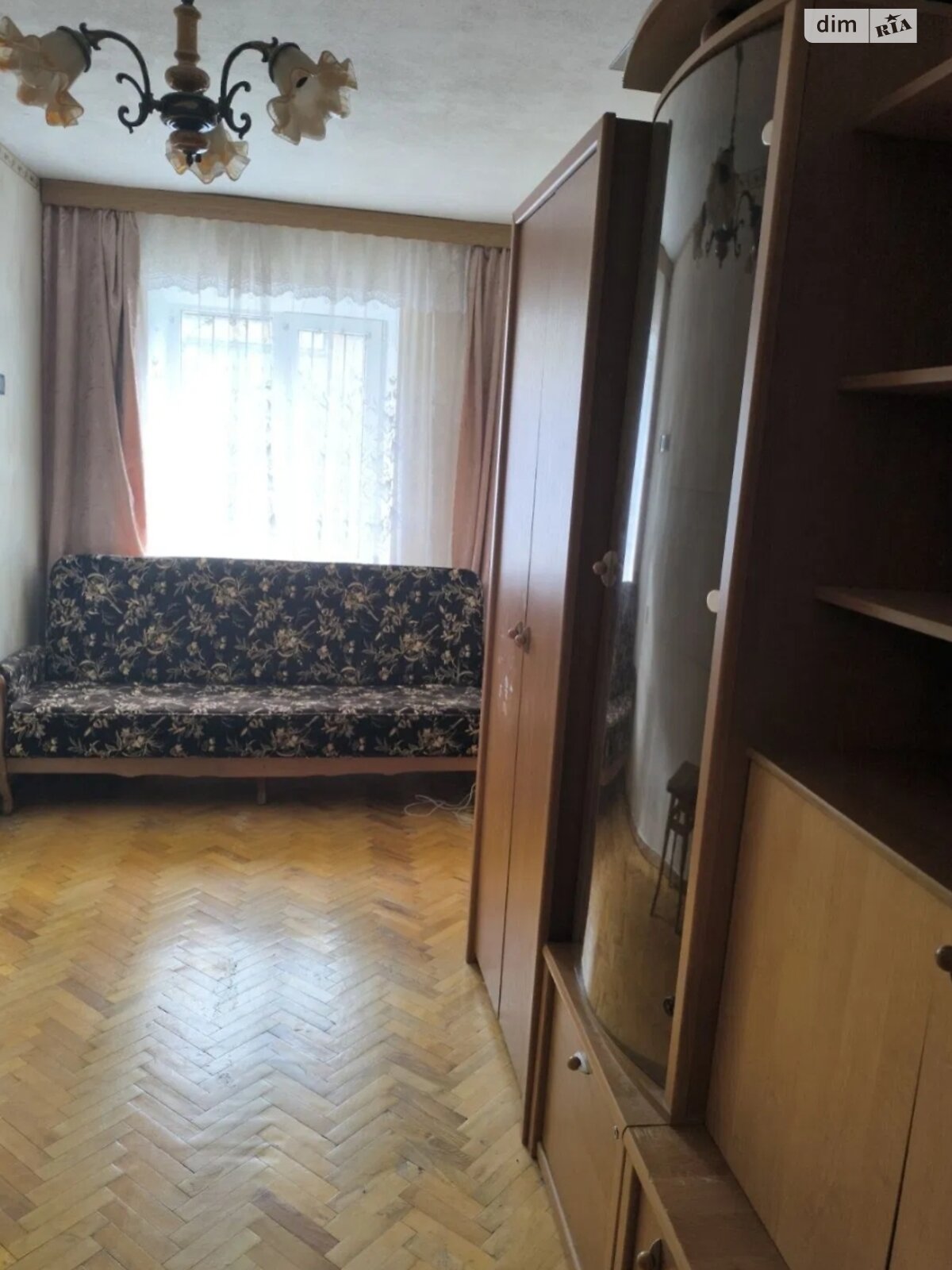 трехкомнатная квартира в Киеве, район Вышгородский Массив, на ул. Вышгородская 46Б в аренду на долгий срок помесячно фото 1 трехкомнатная квартира в Киеве, район Вышгородский Массив, на ул. Вышгородская 46Б в аренду на долгий срок помесячно фото 1