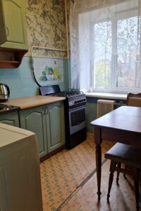 однокімнатна квартира в Києві, район Вишгородський Масив, на вул. Вишгородська 50Б в довготривалу оренду помісячно фото 2