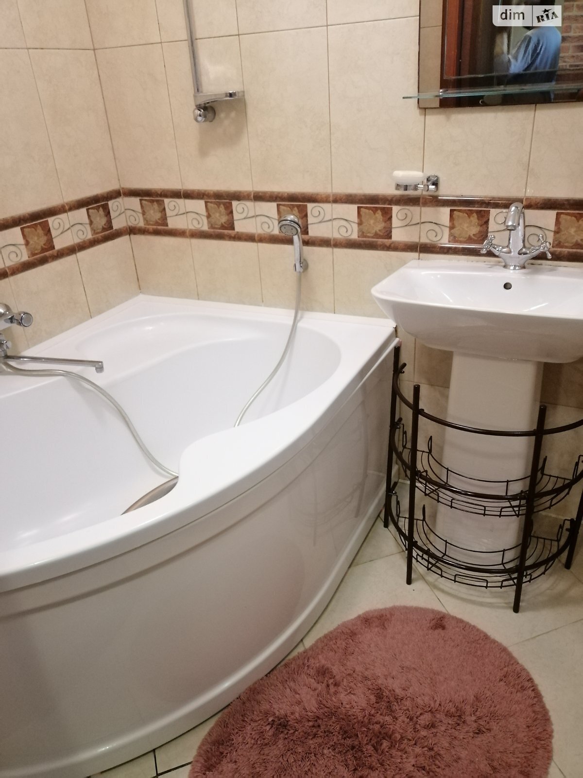 двокімнатна квартира в Києві, район Вишгородський Масив, на вул. Ярослава Івашкевича 3 в довготривалу оренду помісячно фото 1 двокімнатна квартира в Києві, район Вишгородський Масив, на вул. Ярослава Івашкевича 3 в довготривалу оренду помісячно фото 1