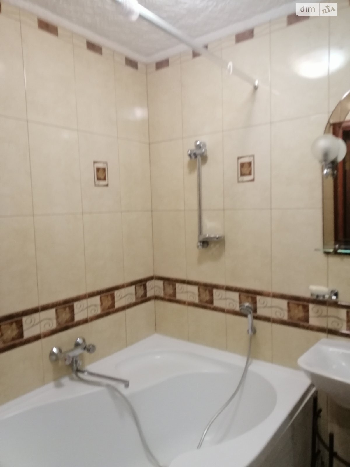 двокімнатна квартира в Києві, район Вишгородський Масив, на вул. Ярослава Івашкевича 3 в довготривалу оренду помісячно фото 1 двокімнатна квартира в Києві, район Вишгородський Масив, на вул. Ярослава Івашкевича 3 в довготривалу оренду помісячно фото 1