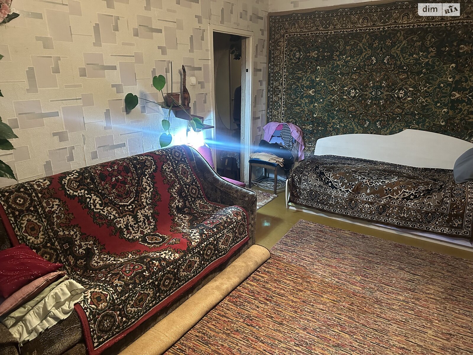 однокімнатна квартира в Києві, район Південна Борщагівка, на вул. Симиренка 14Б в довготривалу оренду помісячно фото 1 однокімнатна квартира в Києві, район Південна Борщагівка, на вул. Симиренка 14Б в довготривалу оренду помісячно фото 1