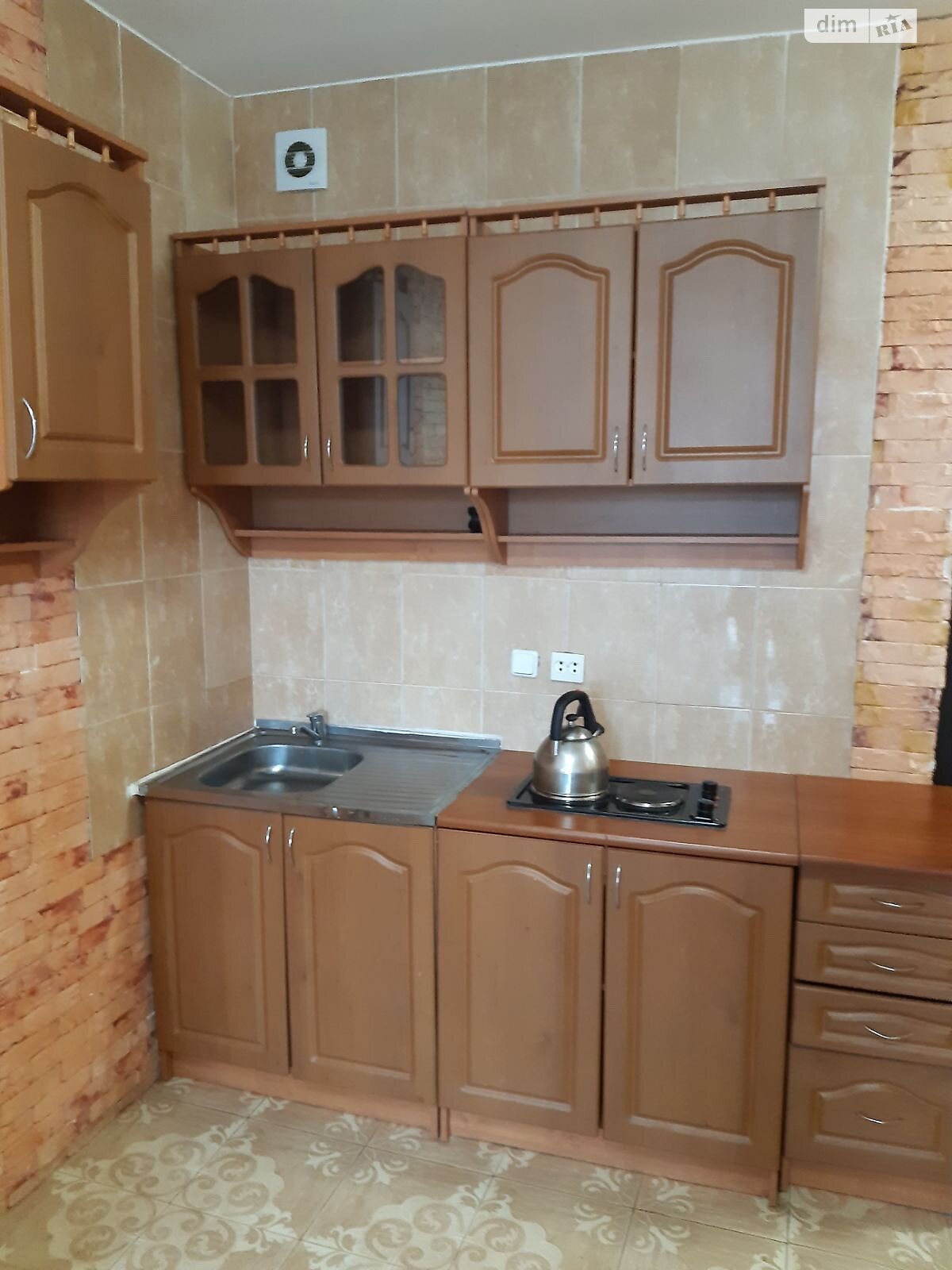 однокомнатная квартира в Киеве, район Южная Борщаговка, на ул. Вахтанга Кикабидзе 12А в аренду на долгий срок помесячно фото 1 однокомнатная квартира в Киеве, район Южная Борщаговка, на ул. Вахтанга Кикабидзе 12А в аренду на долгий срок помесячно фото 1