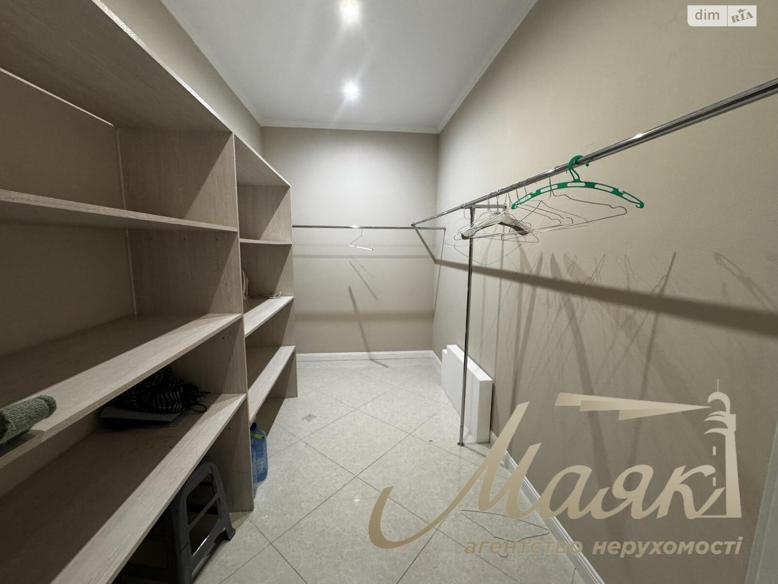 однокімнатна квартира в Києві, район Звіринець, на вул. Болсуновська 23, кв. 88 в довготривалу оренду помісячно фото 1 однокімнатна квартира в Києві, район Звіринець, на вул. Болсуновська 23, кв. 88 в довготривалу оренду помісячно фото 1