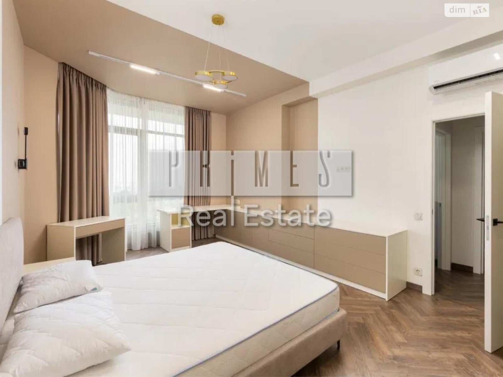 трехкомнатная квартира в Киеве, район Зверинец, на ул. Болсуновская 2 в аренду на долгий срок помесячно фото 1