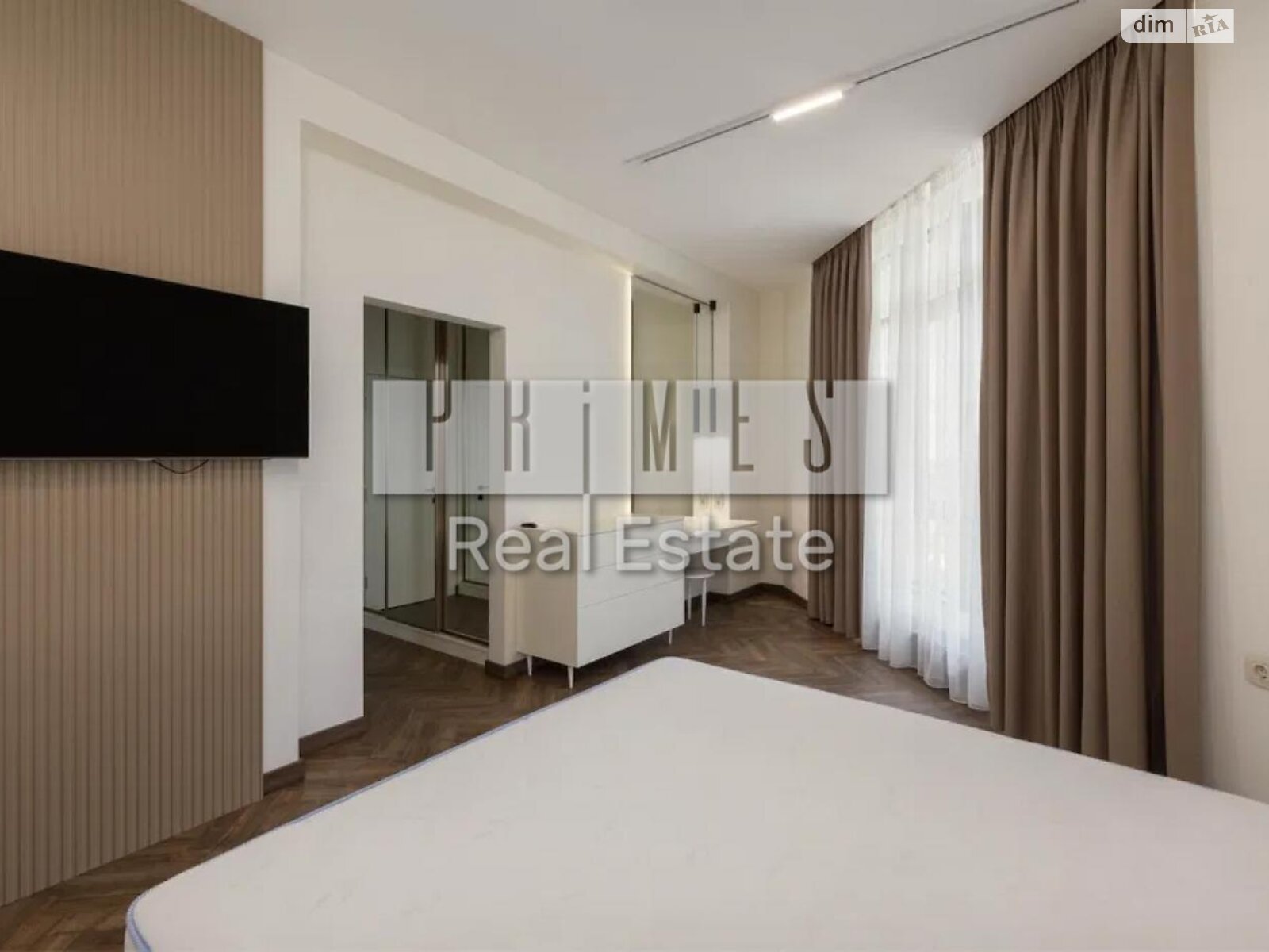 трехкомнатная квартира в Киеве, район Зверинец, на ул. Болсуновская 2 в аренду на долгий срок помесячно фото 1