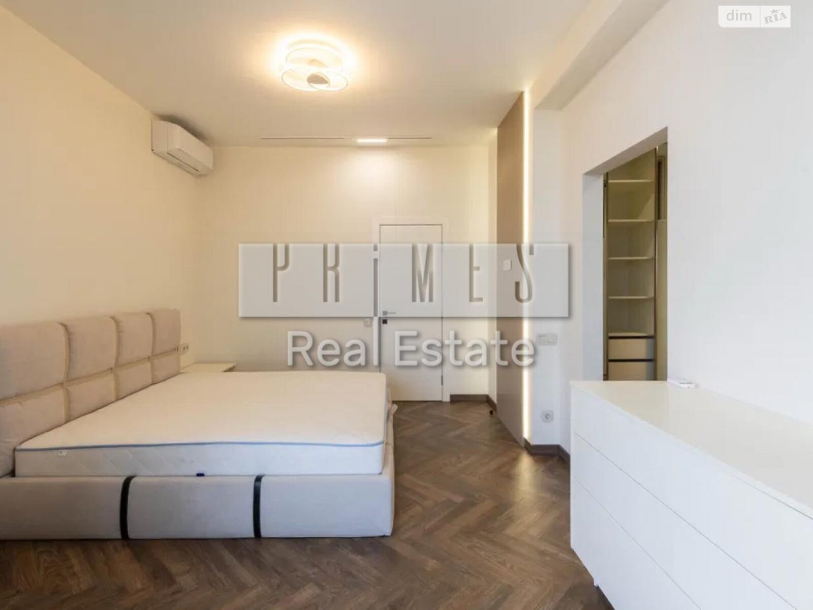 трехкомнатная квартира в Киеве, район Зверинец, на ул. Болсуновская 2 в аренду на долгий срок помесячно фото 1