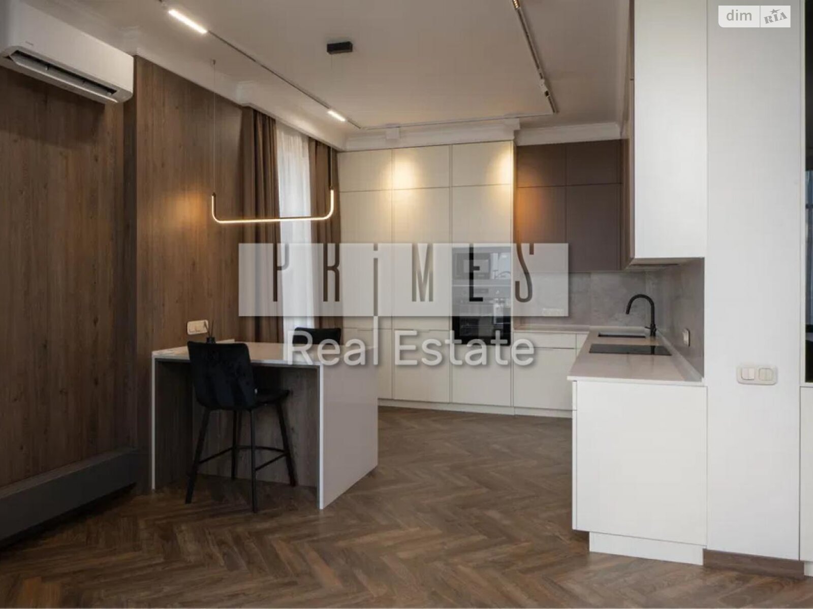 трехкомнатная квартира в Киеве, район Зверинец, на ул. Болсуновская 2 в аренду на долгий срок помесячно фото 1