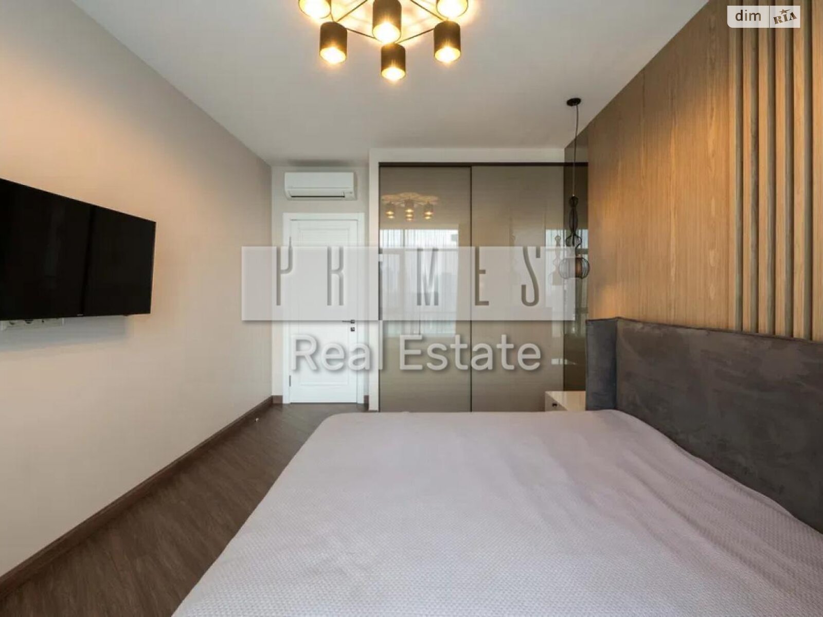 четырехкомнатная квартира в Киеве, район Зверинец, на ул. Болсуновская 2 в аренду на долгий срок помесячно фото 1