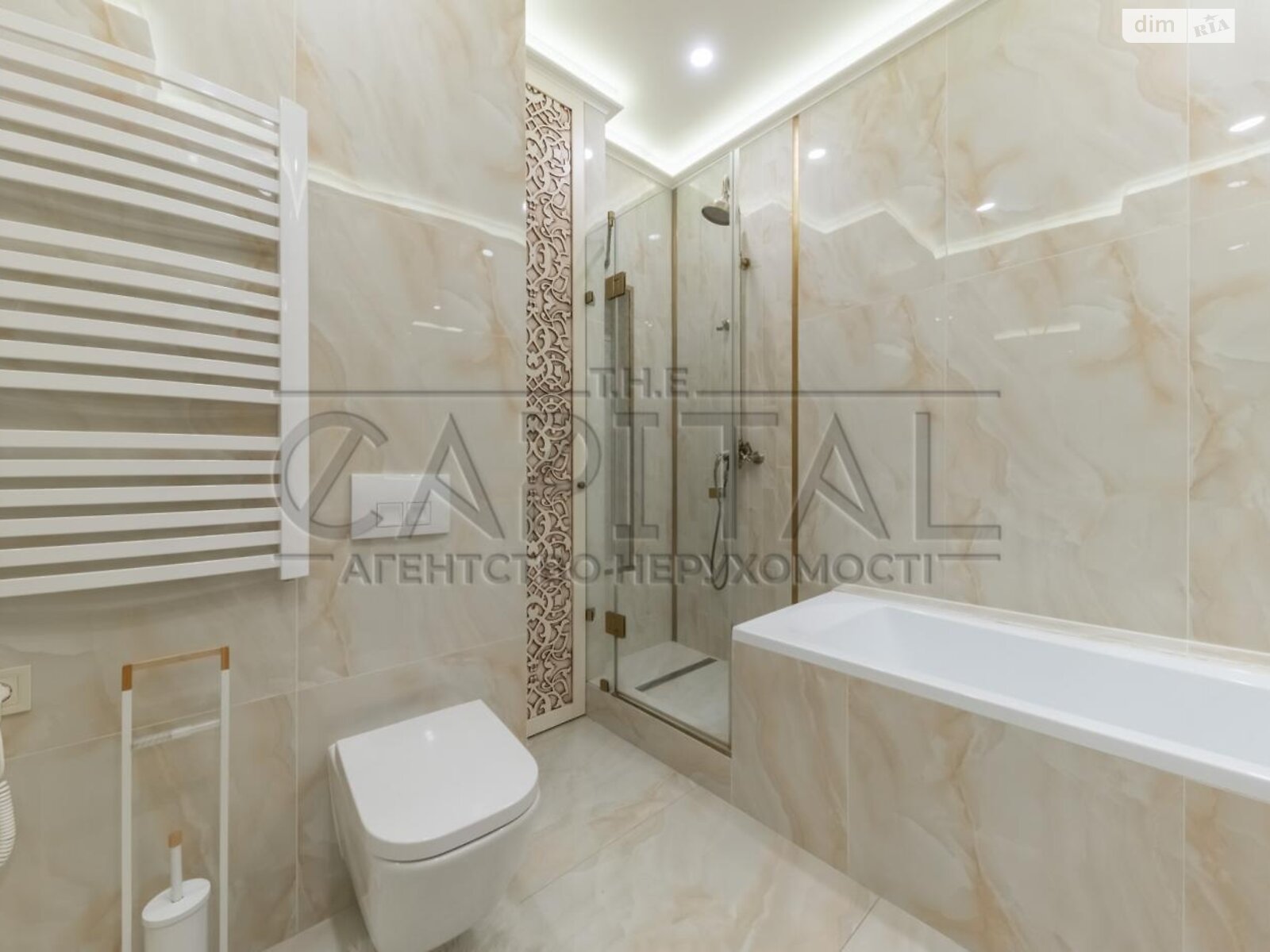 однокімнатна квартира в Києві, район Звіринець, на вул. Буслівська 12 в довготривалу оренду помісячно фото 1