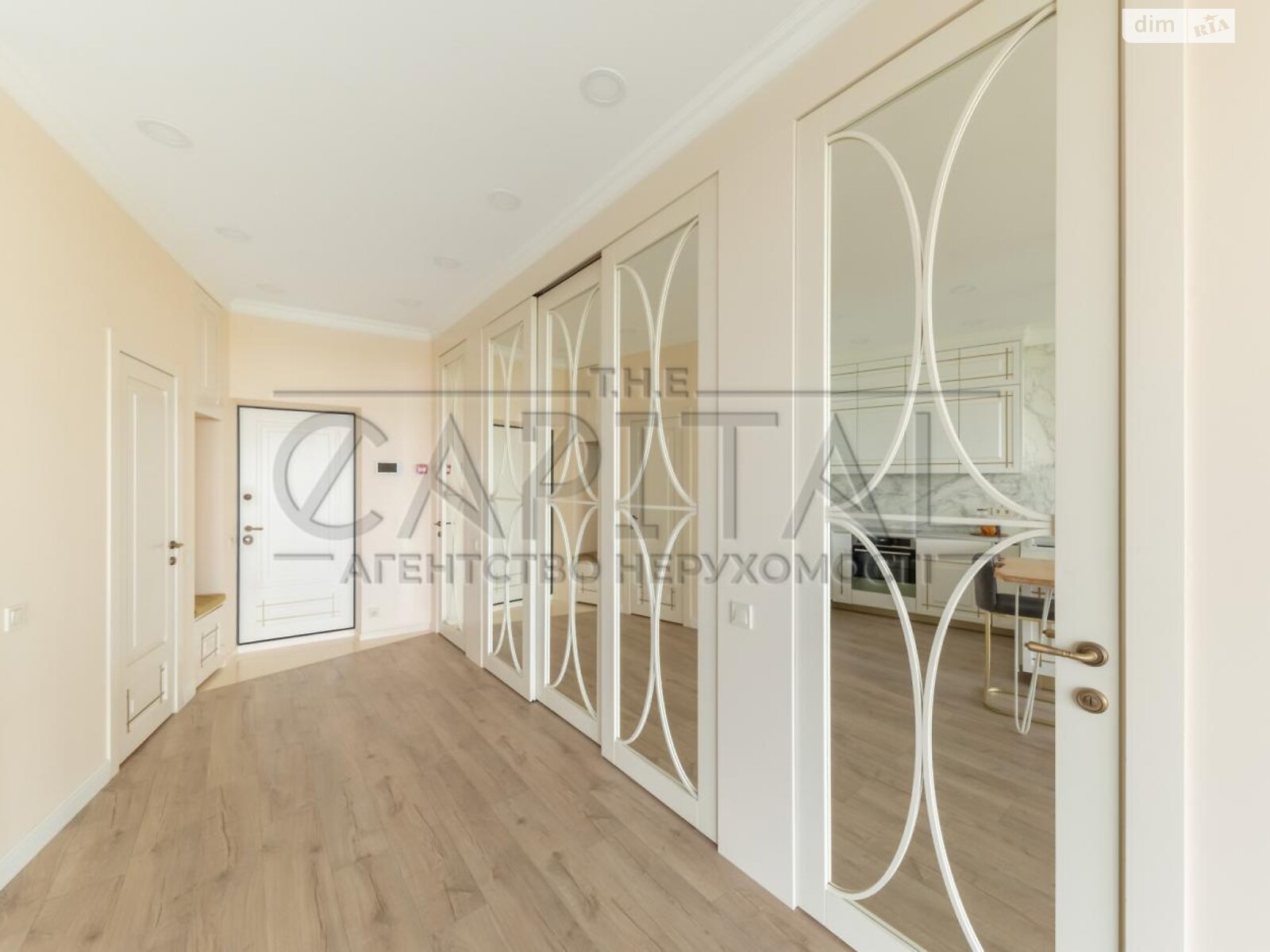 однокімнатна квартира в Києві, район Звіринець, на вул. Буслівська 12 в довготривалу оренду помісячно фото 1