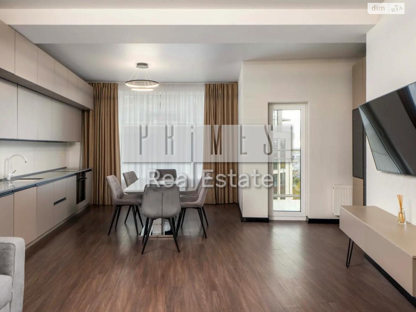 чотирикімнатна квартира в Києві, район Звіринець, на вул. Буслівська 12 в довготривалу оренду помісячно фото 1