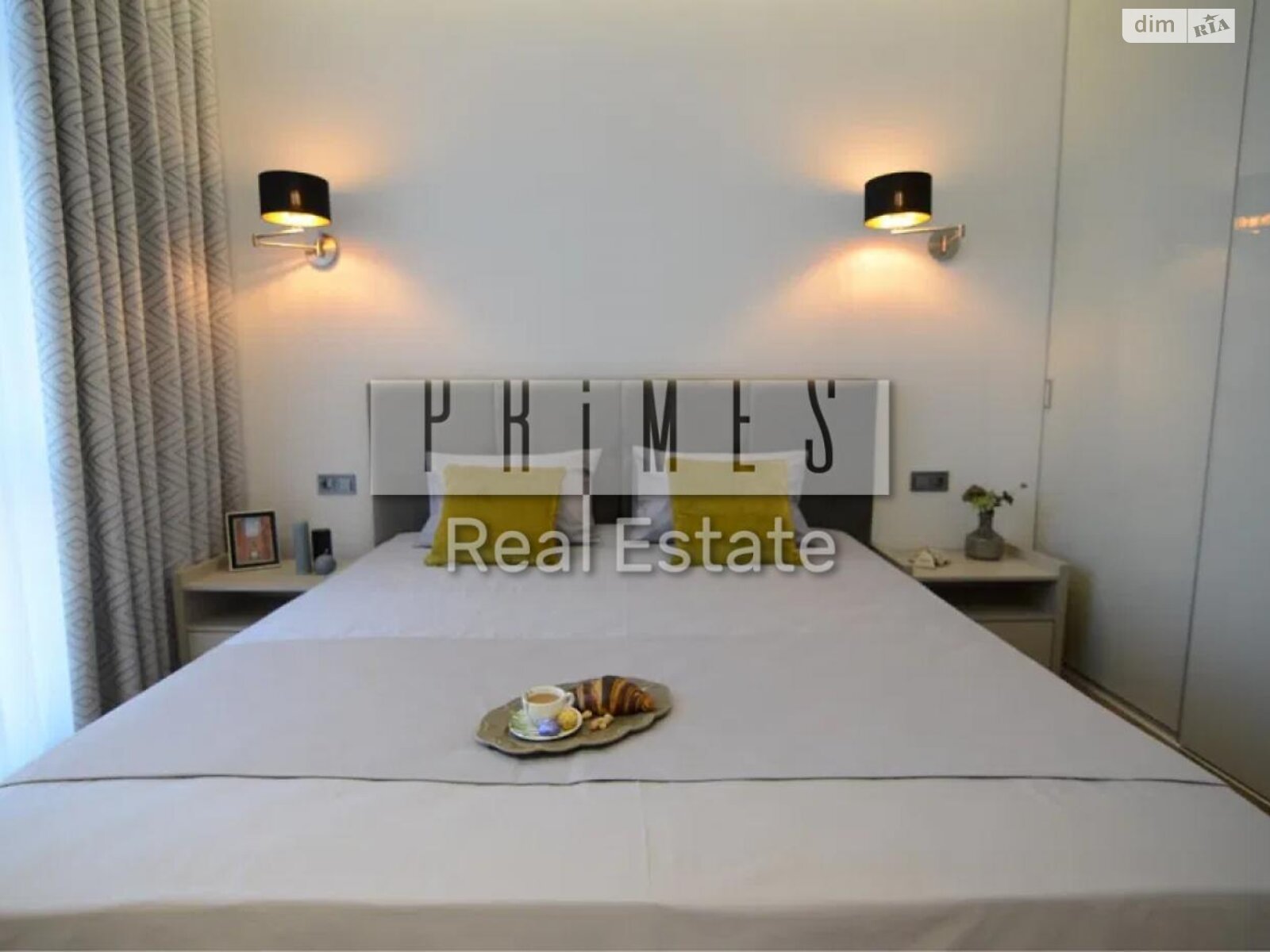 трикімнатна квартира в Києві, район Звіринець, на вул. Буслівська 12 в довготривалу оренду помісячно фото 1