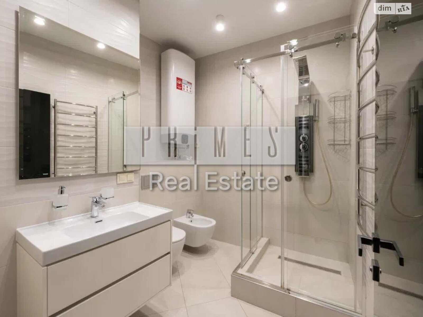 четырехкомнатная квартира в Киеве, район Зверинец, на ул. Бусловская 12 в аренду на долгий срок помесячно фото 1