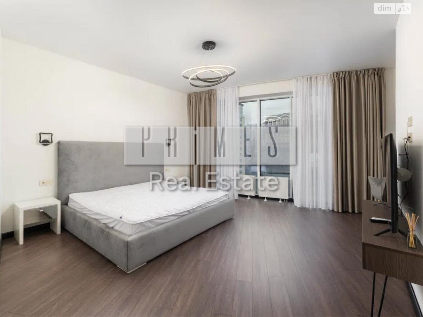 четырехкомнатная квартира в Киеве, район Зверинец, на ул. Бусловская 12 в аренду на долгий срок помесячно фото 1