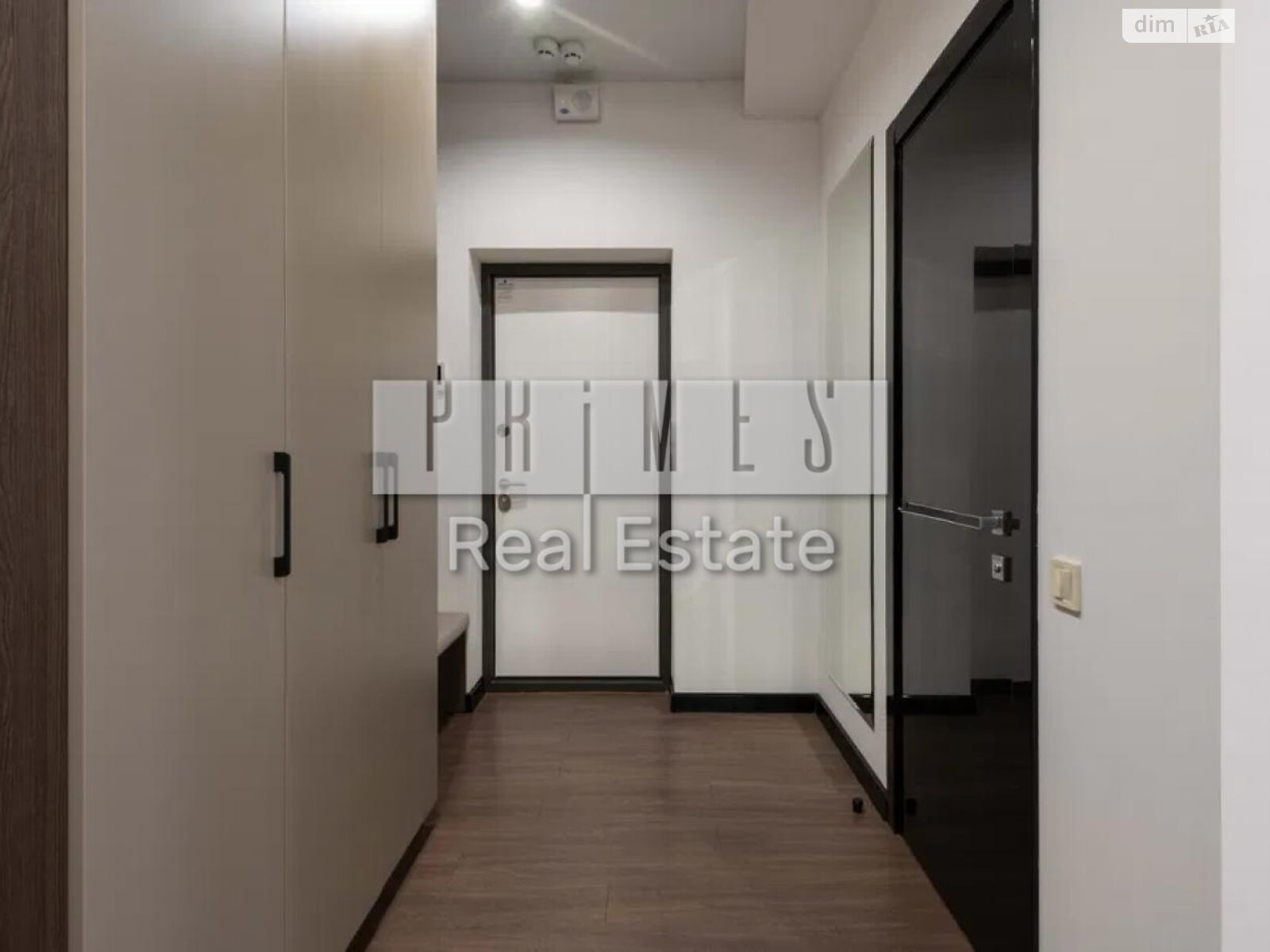 четырехкомнатная квартира в Киеве, район Зверинец, на ул. Бусловская 12 в аренду на долгий срок помесячно фото 1