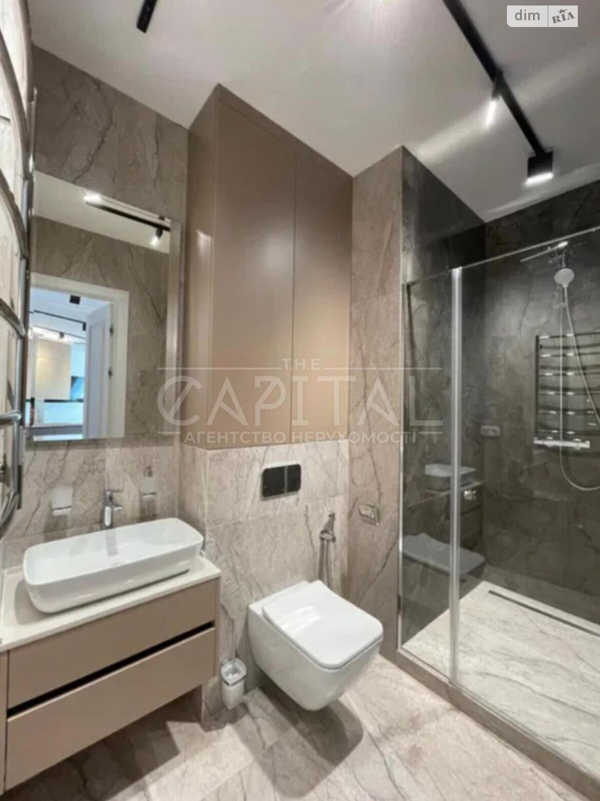 трехкомнатная квартира в Киеве, район Зверинец, на ул. Бусловская 12 в аренду на долгий срок помесячно фото 1 трехкомнатная квартира в Киеве, район Зверинец, на ул. Бусловская 12 в аренду на долгий срок помесячно фото 1